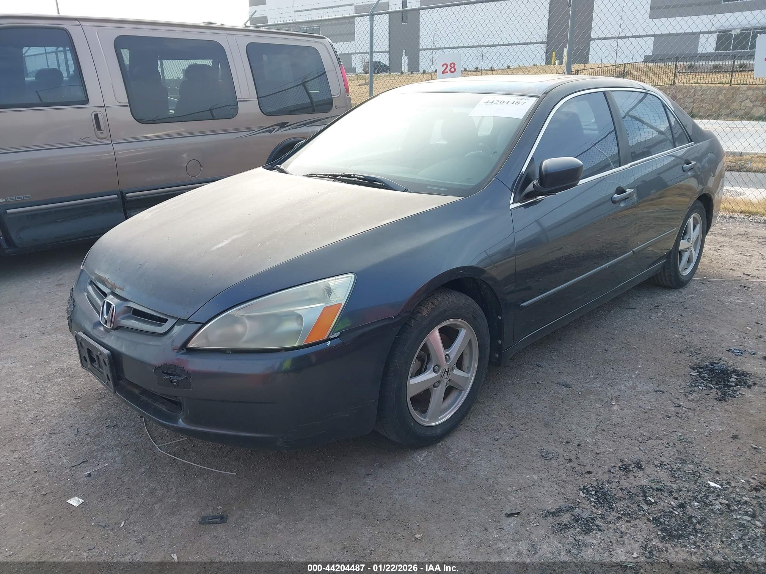 HONDA ACCORD image 2