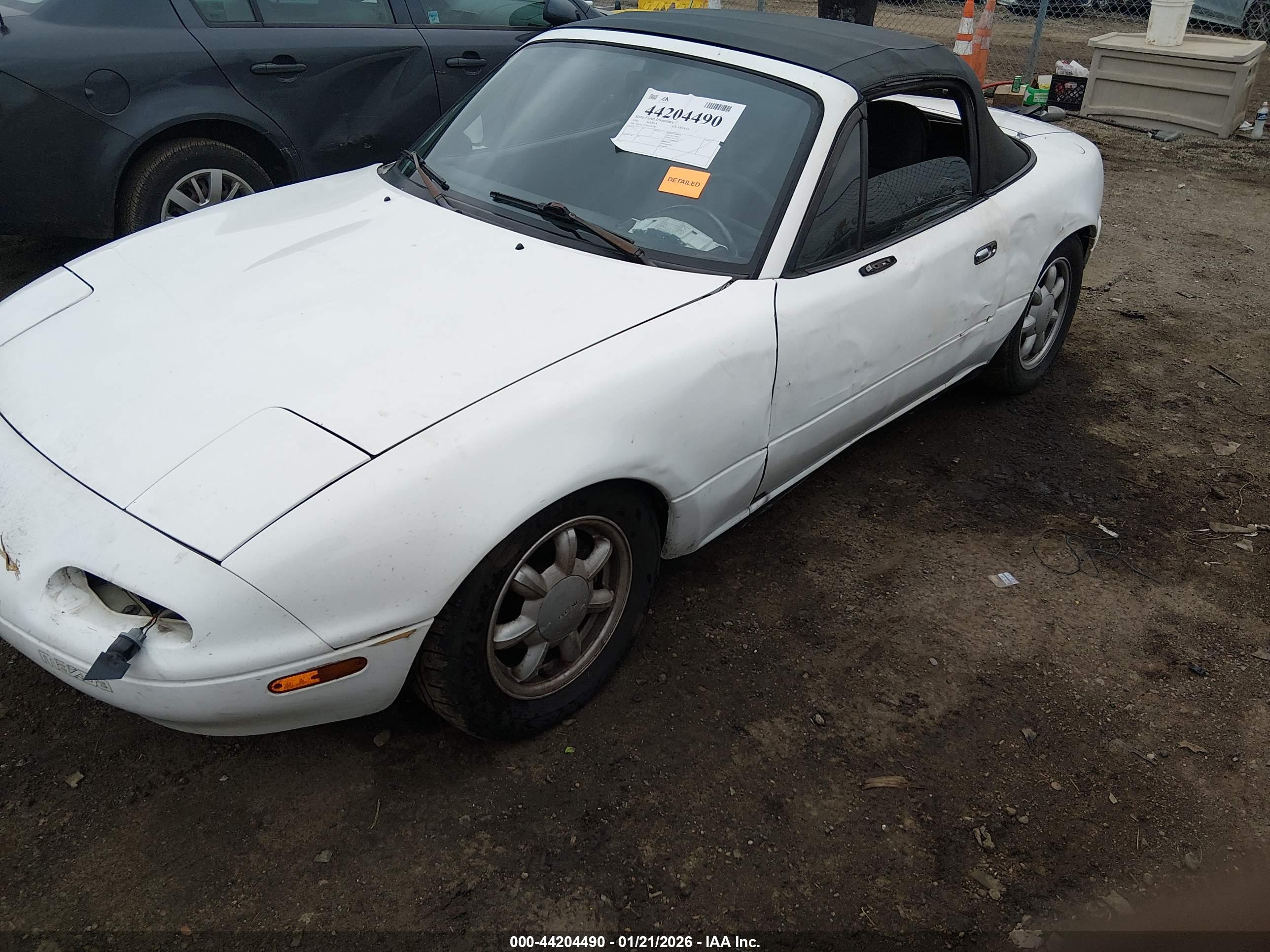 MAZDA MX-5 image 2