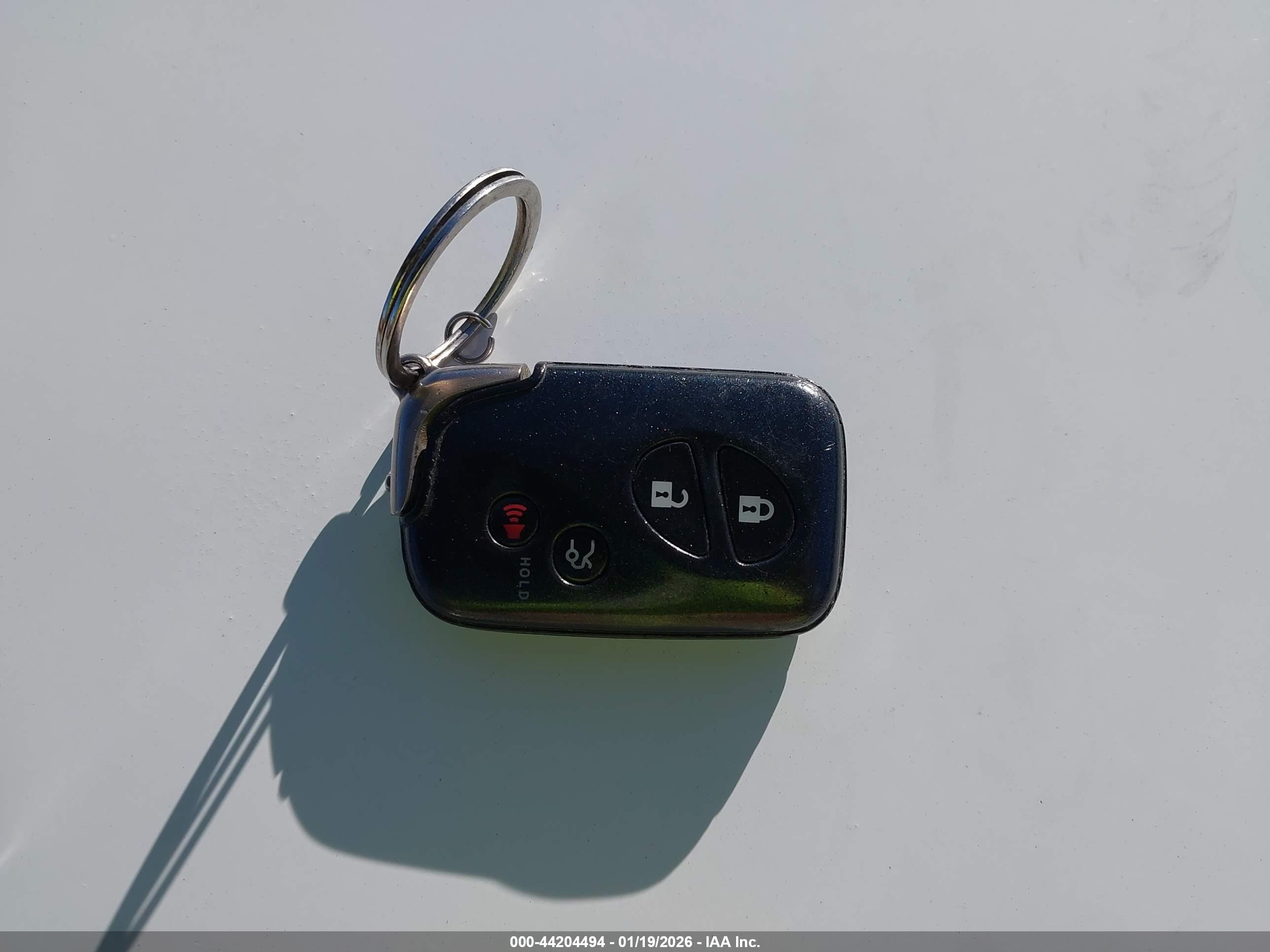 LEXUS ES image 11