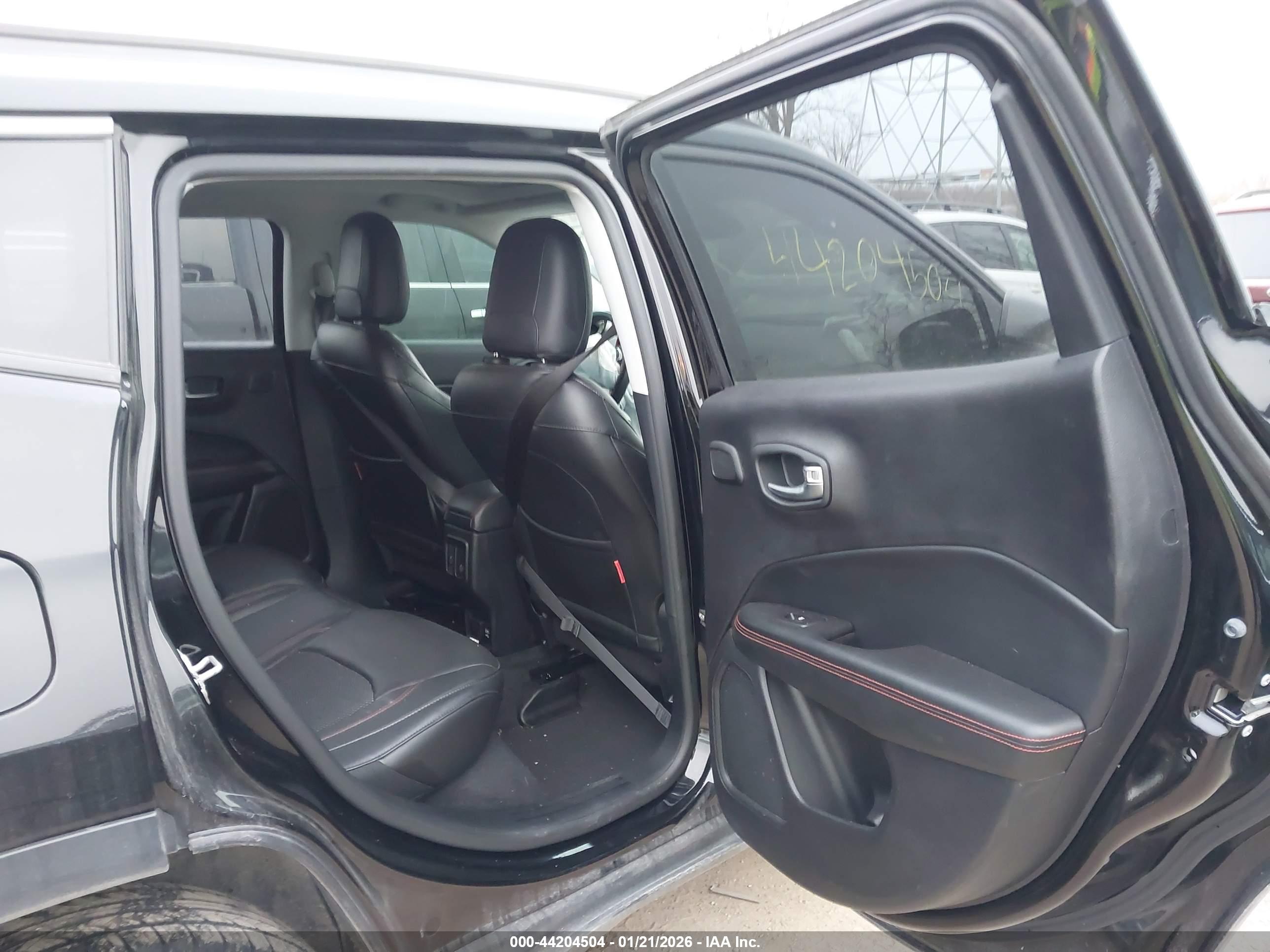 JEEP COMPASS image 8