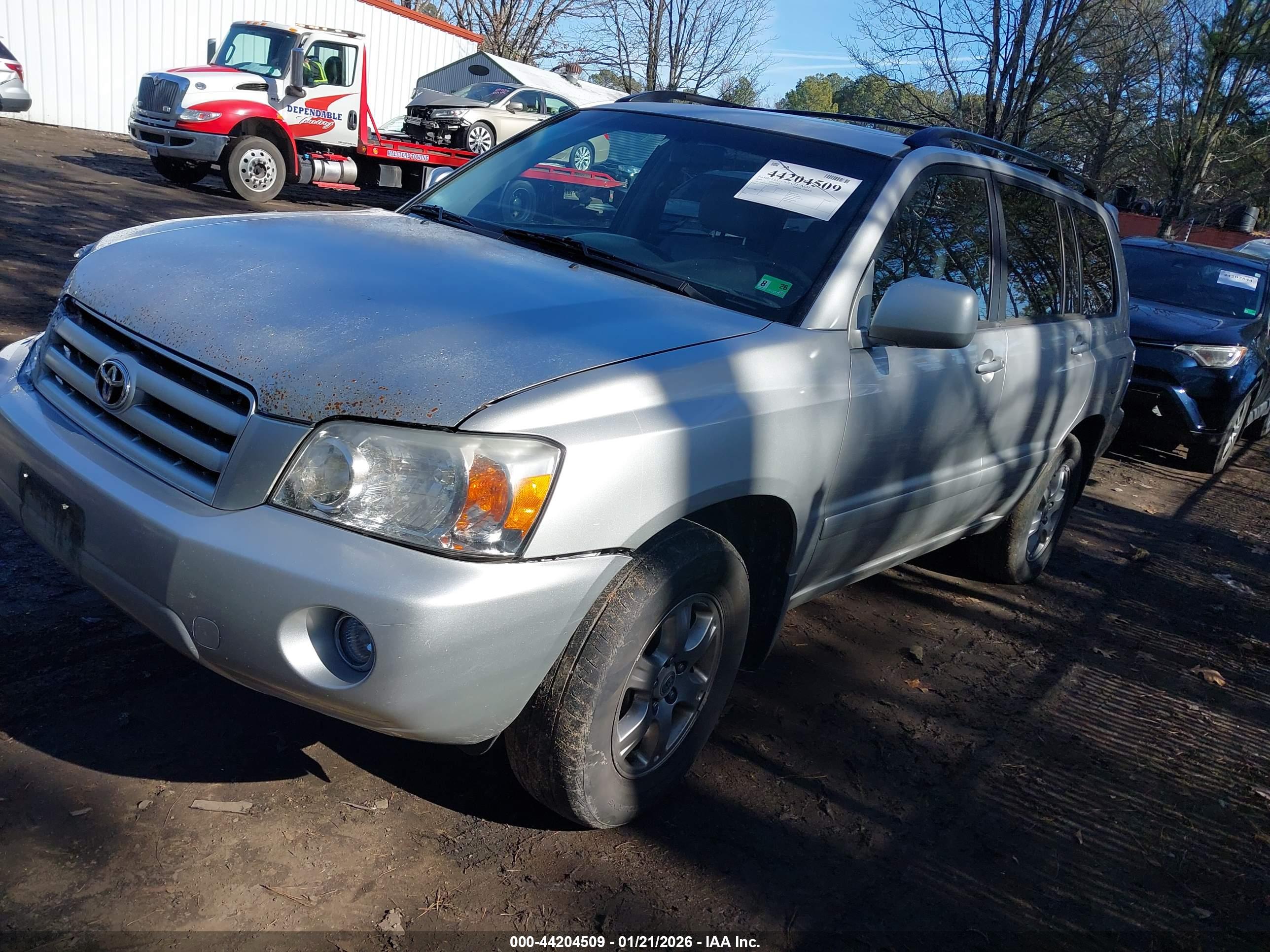 TOYOTA HIGHLANDER image 2