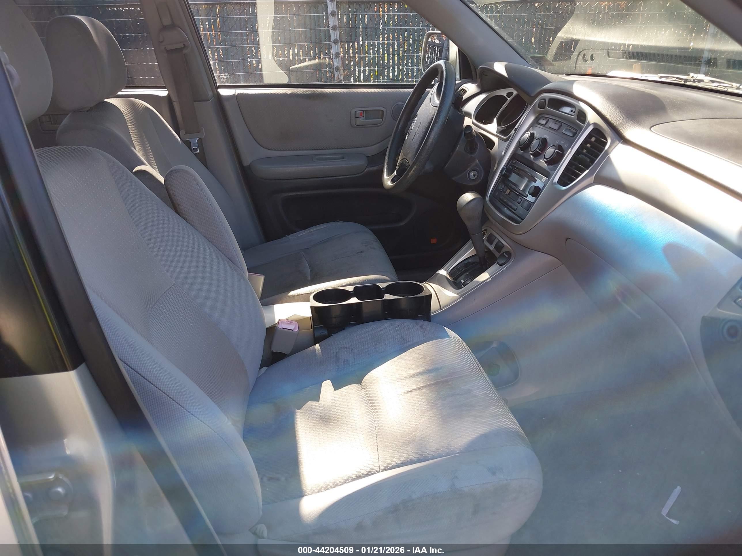 TOYOTA HIGHLANDER image 5
