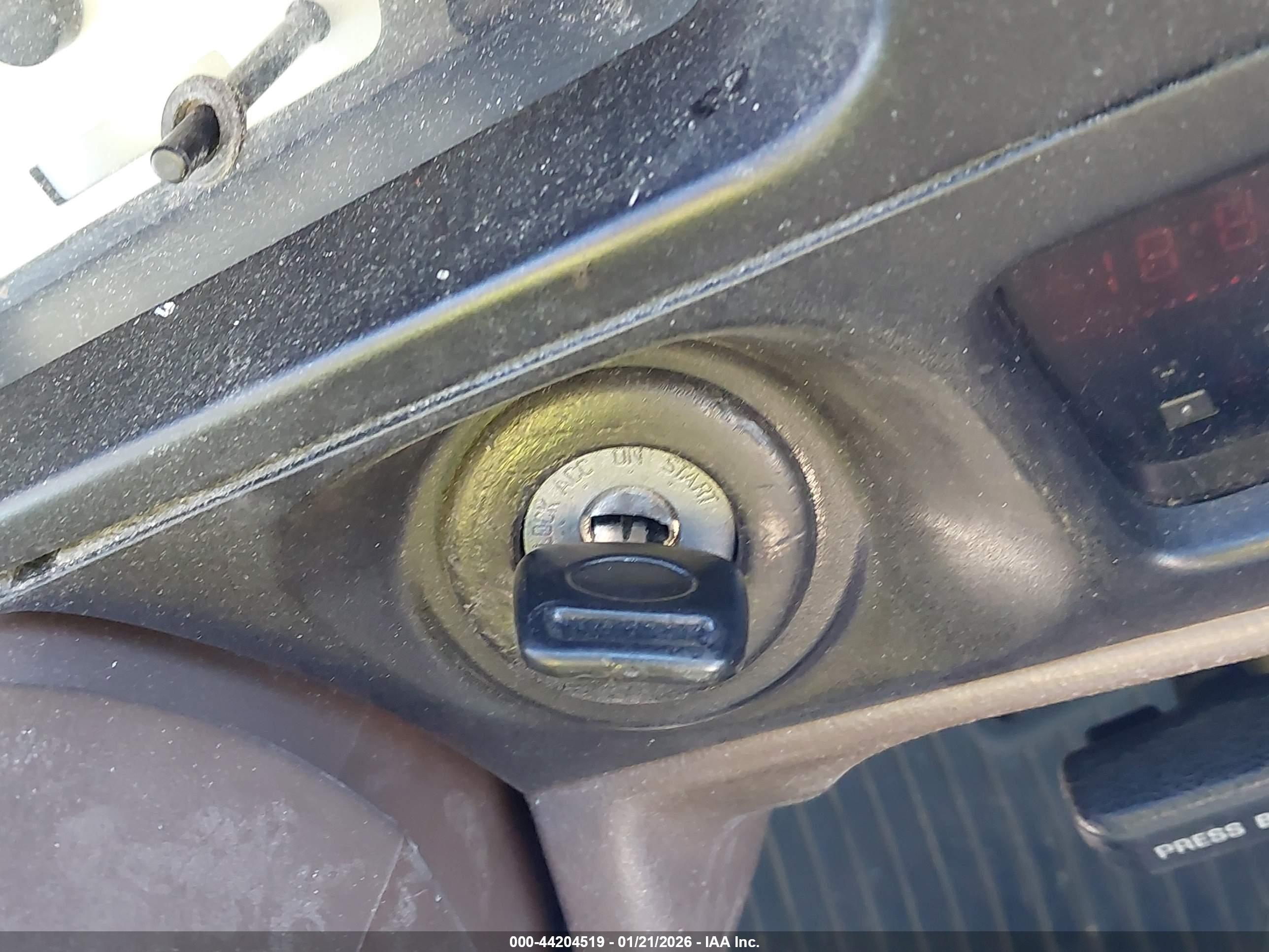TOYOTA TACOMA image 11