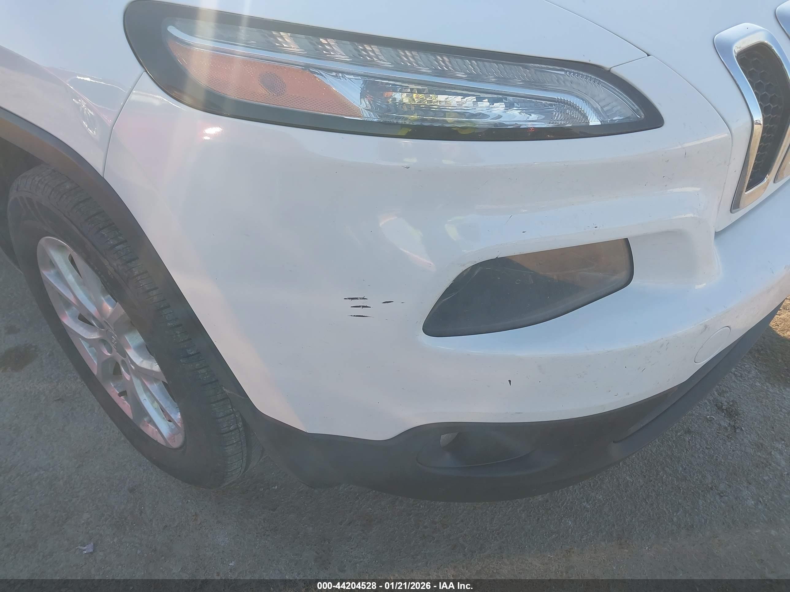 JEEP CHEROKEE image 6