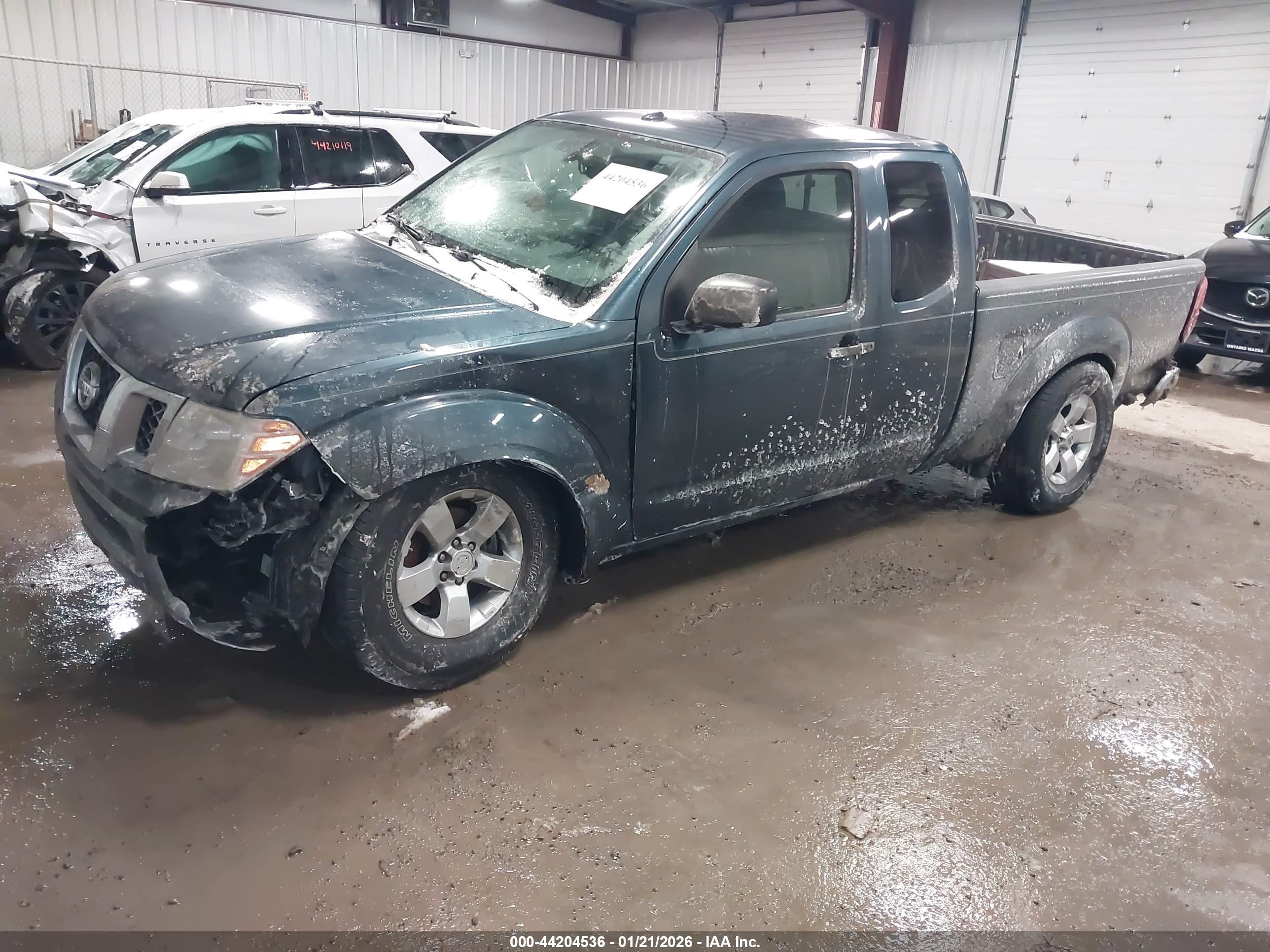 NISSAN FRONTIER image 2