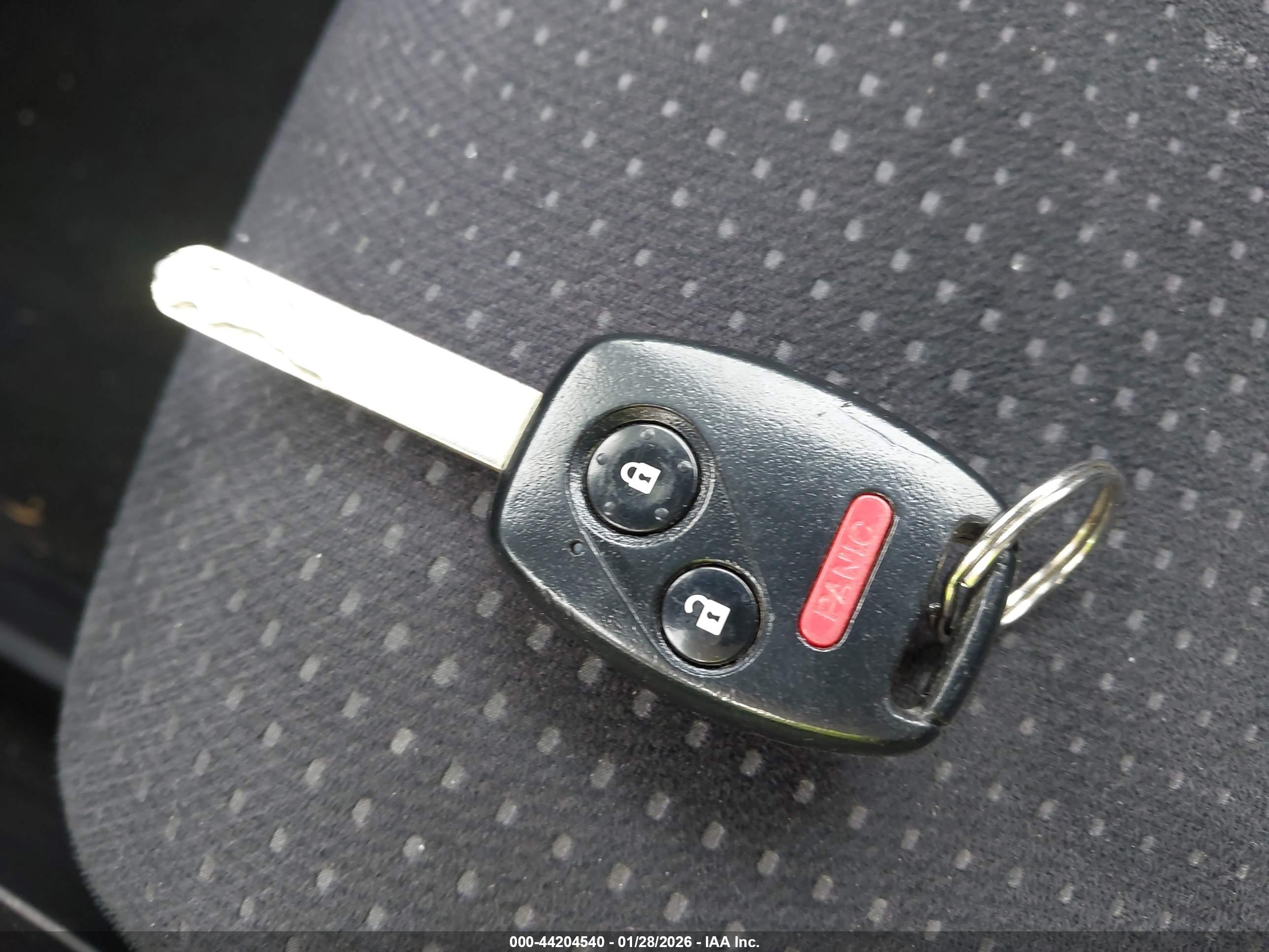 HONDA CR-V image 11