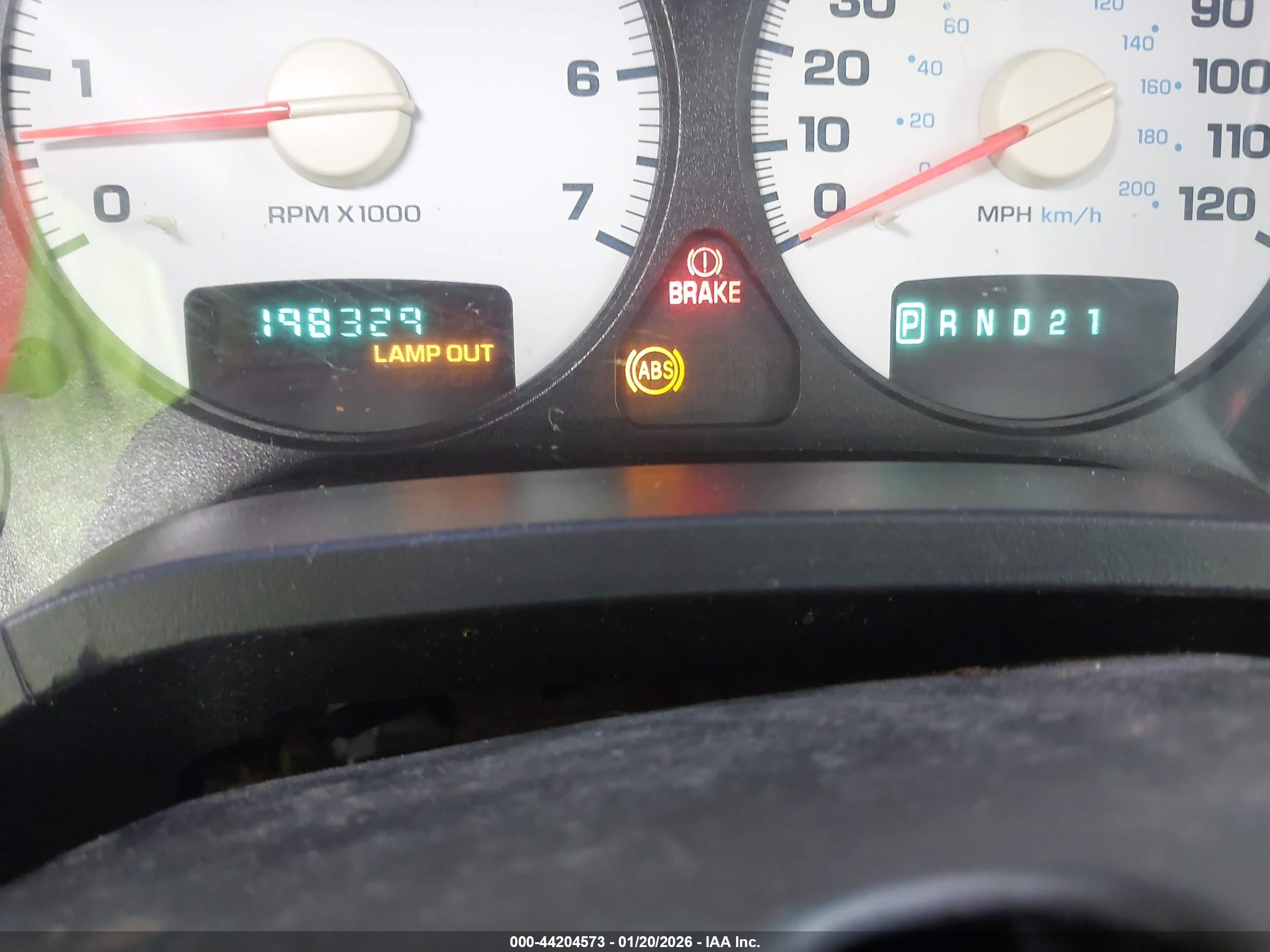DODGE RAM image 7