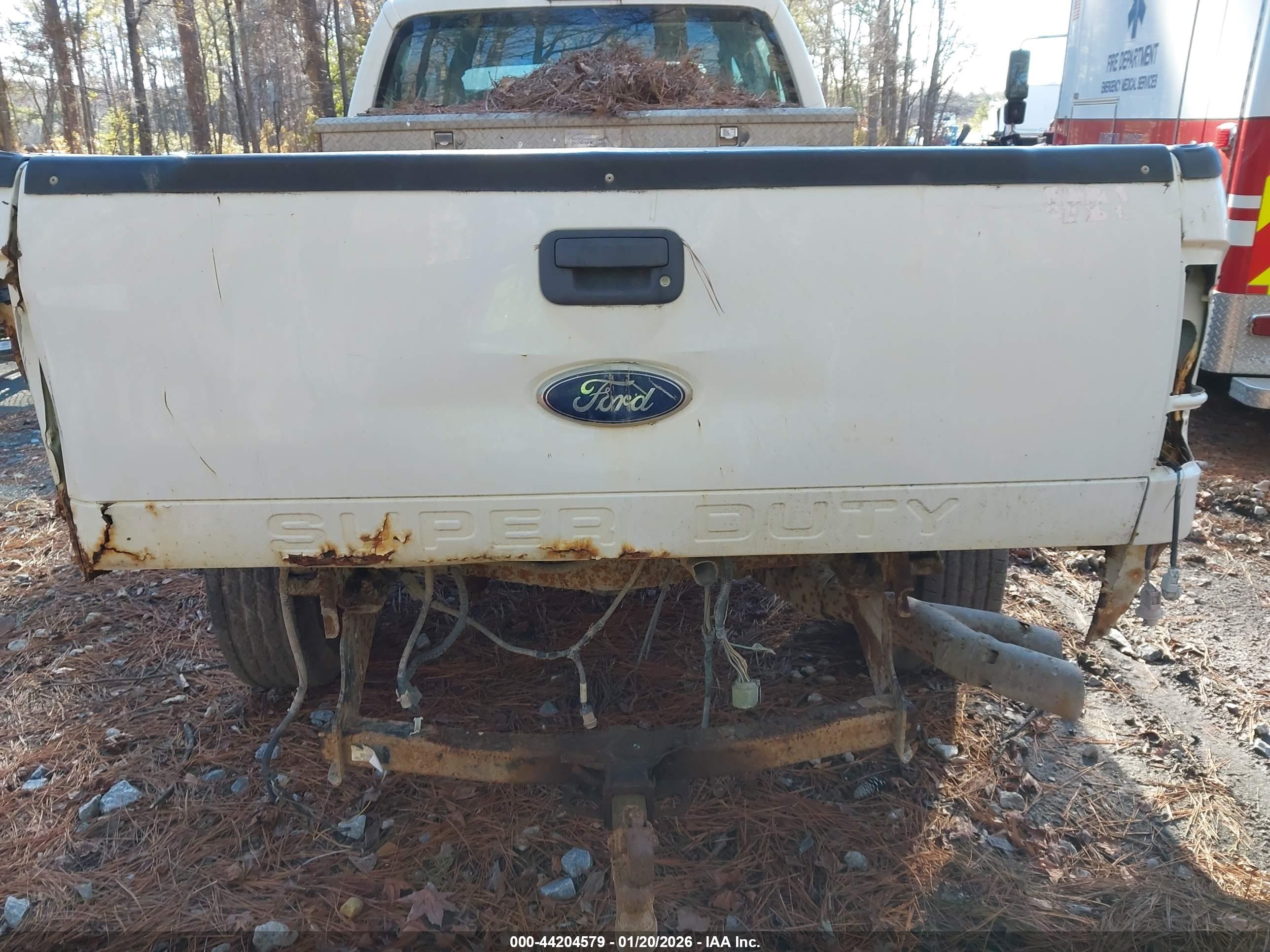 FORD F-250 image 6