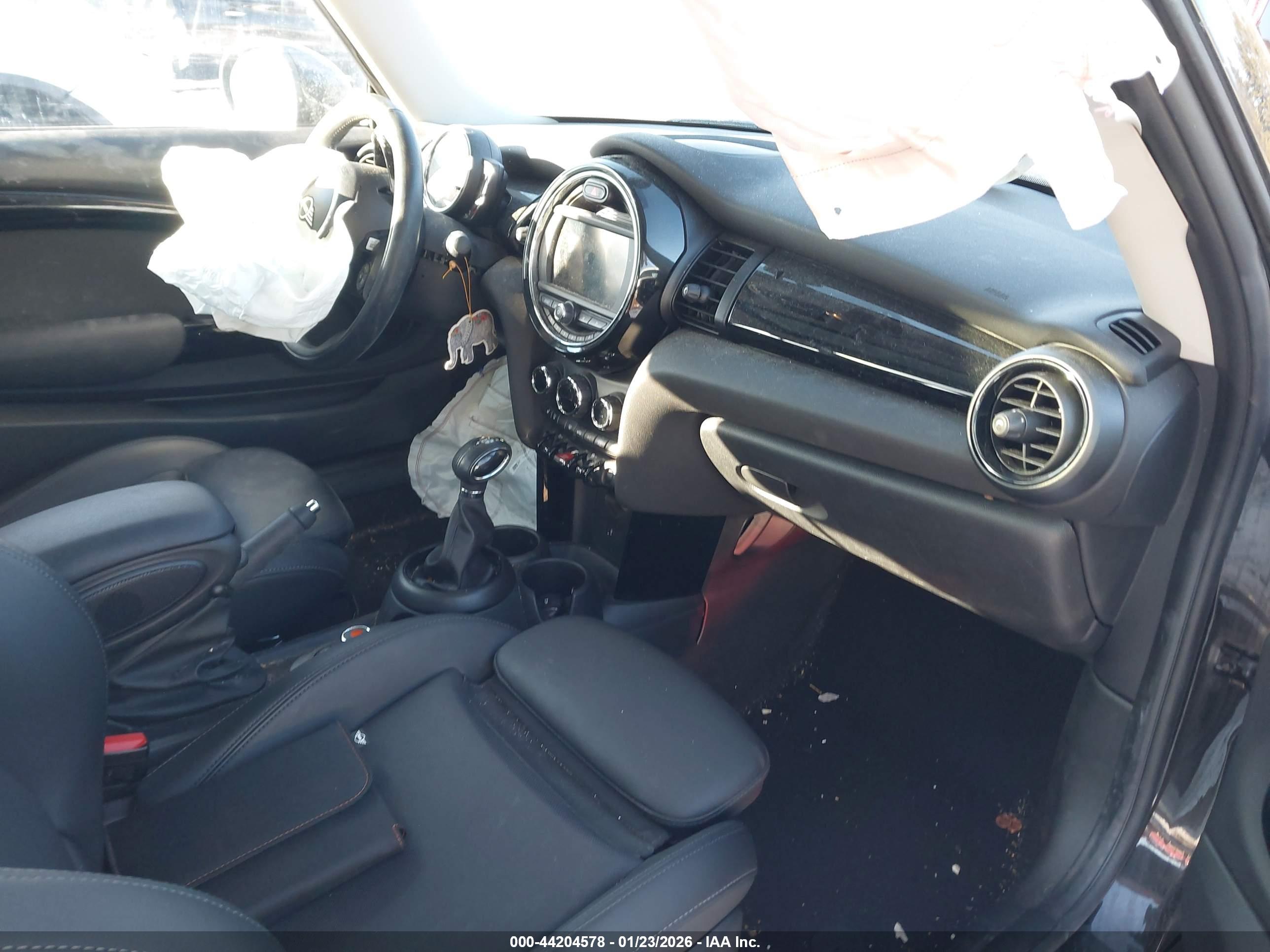MINI HARDTOP image 5