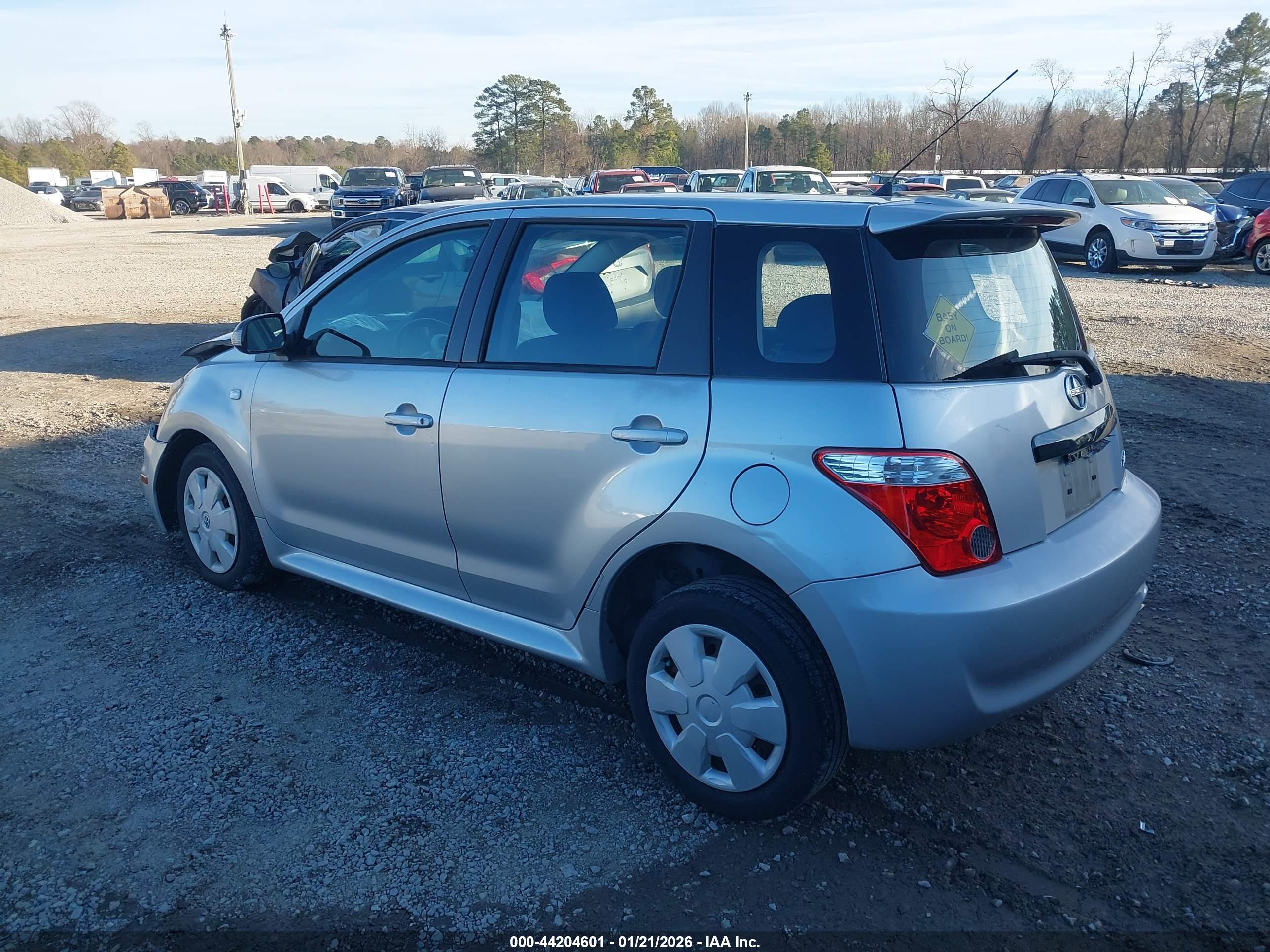 SCION XA image 3