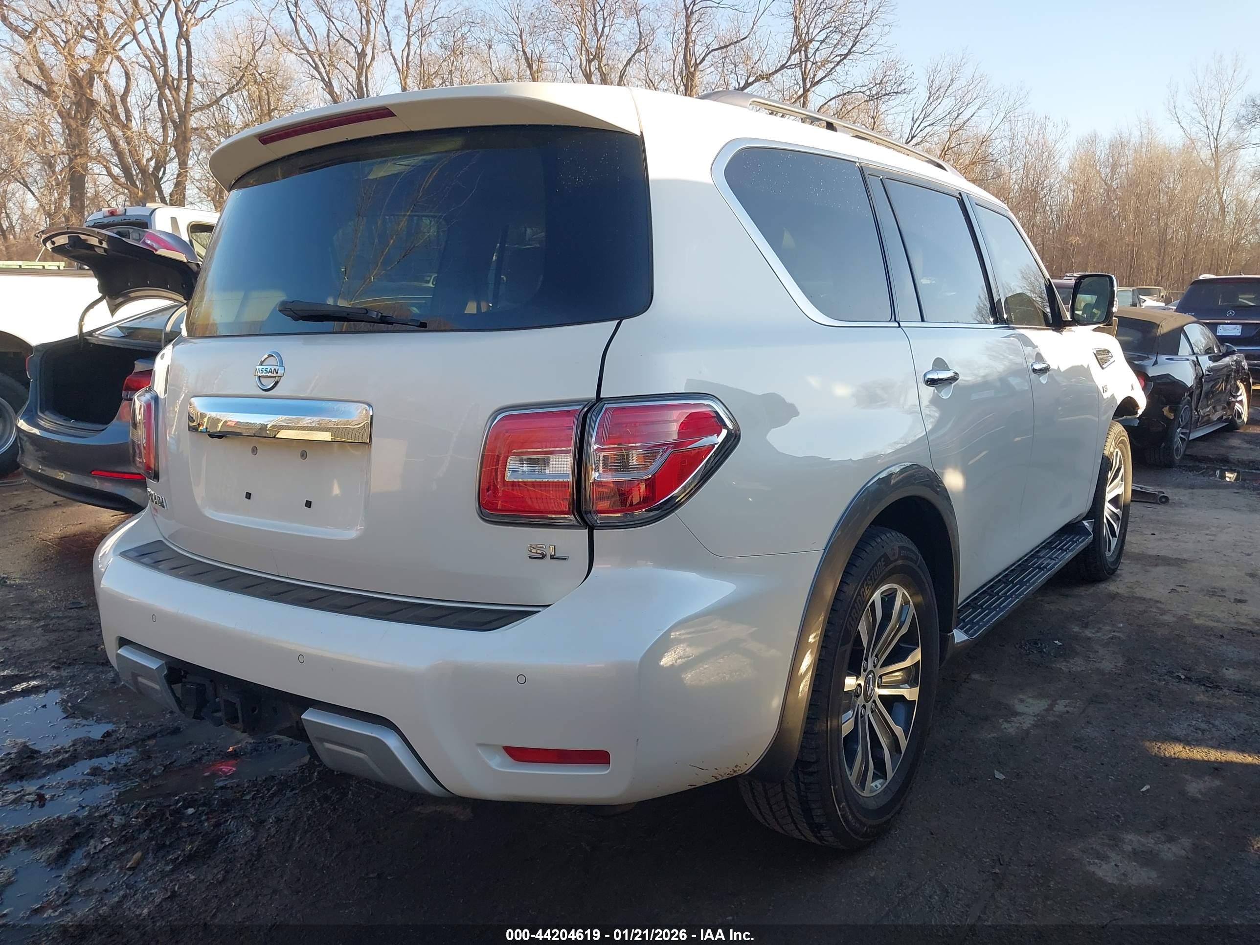 NISSAN ARMADA image 4