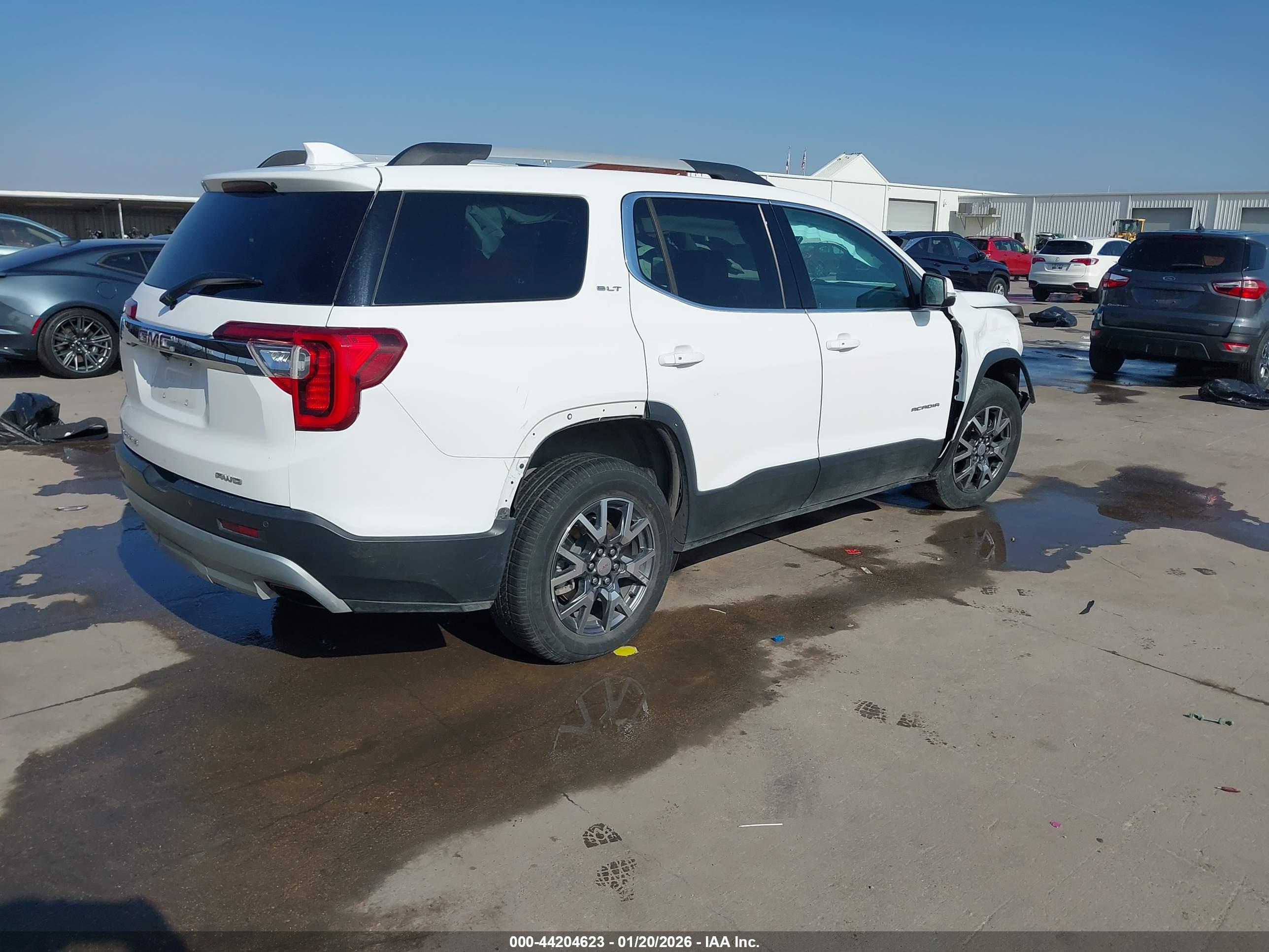 GMC ACADIA image 4