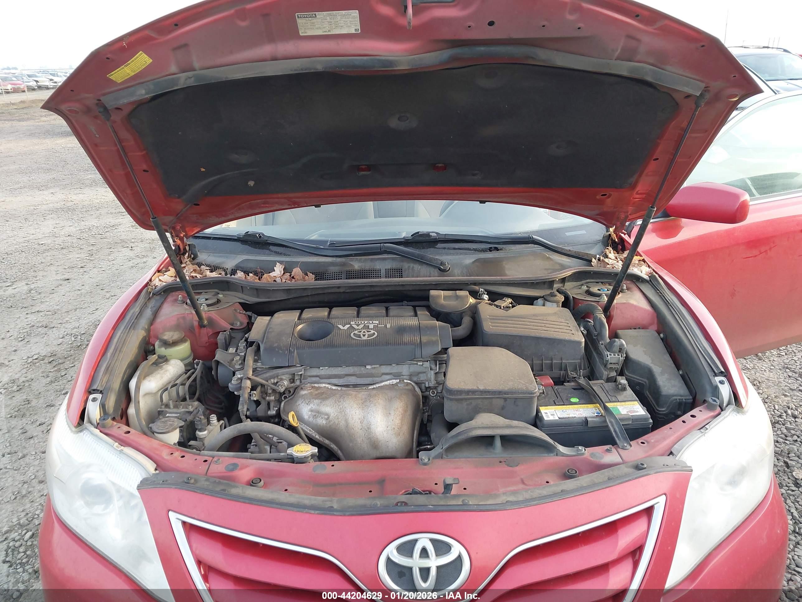 TOYOTA CAMRY image 10