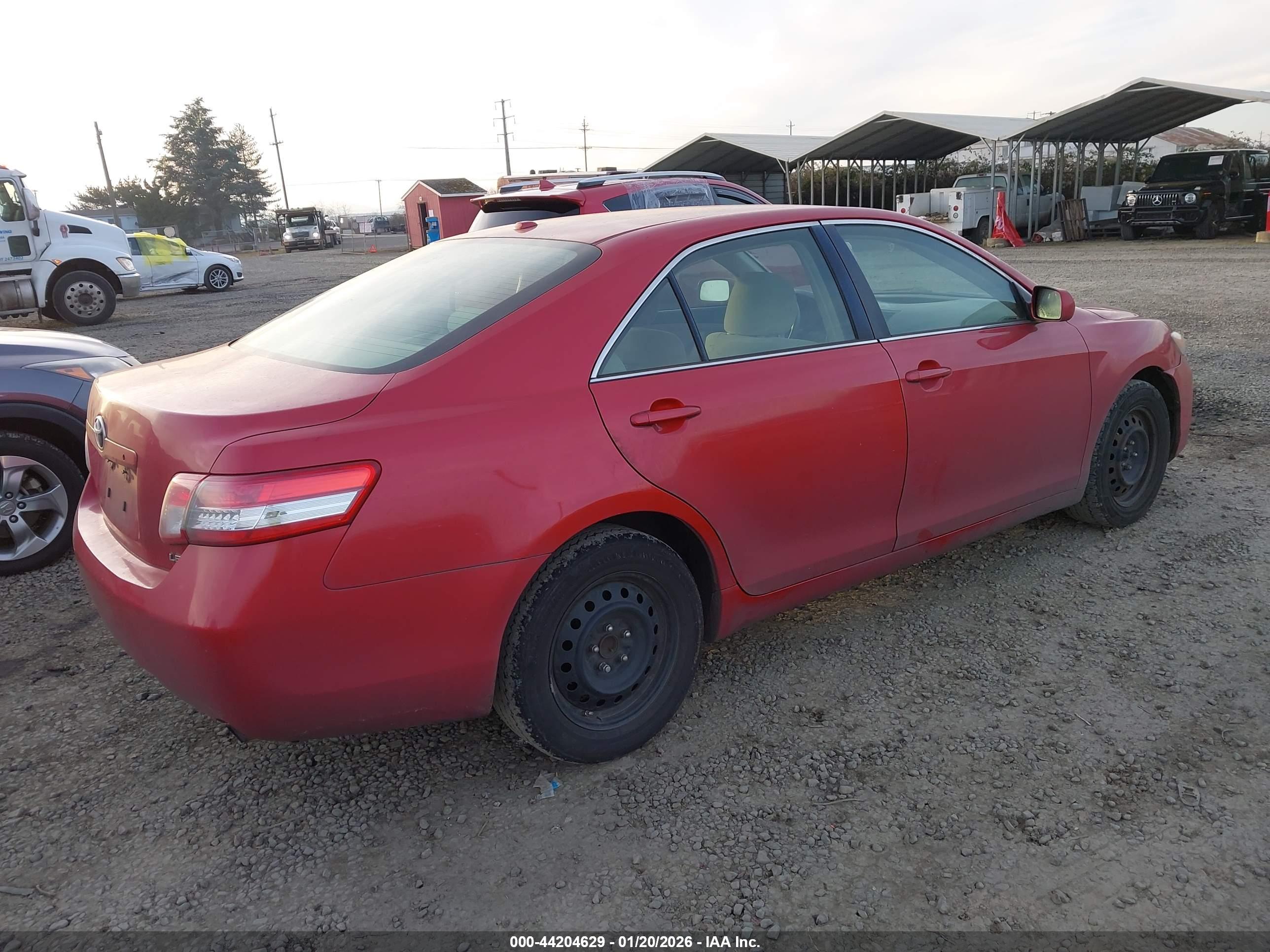 TOYOTA CAMRY image 4