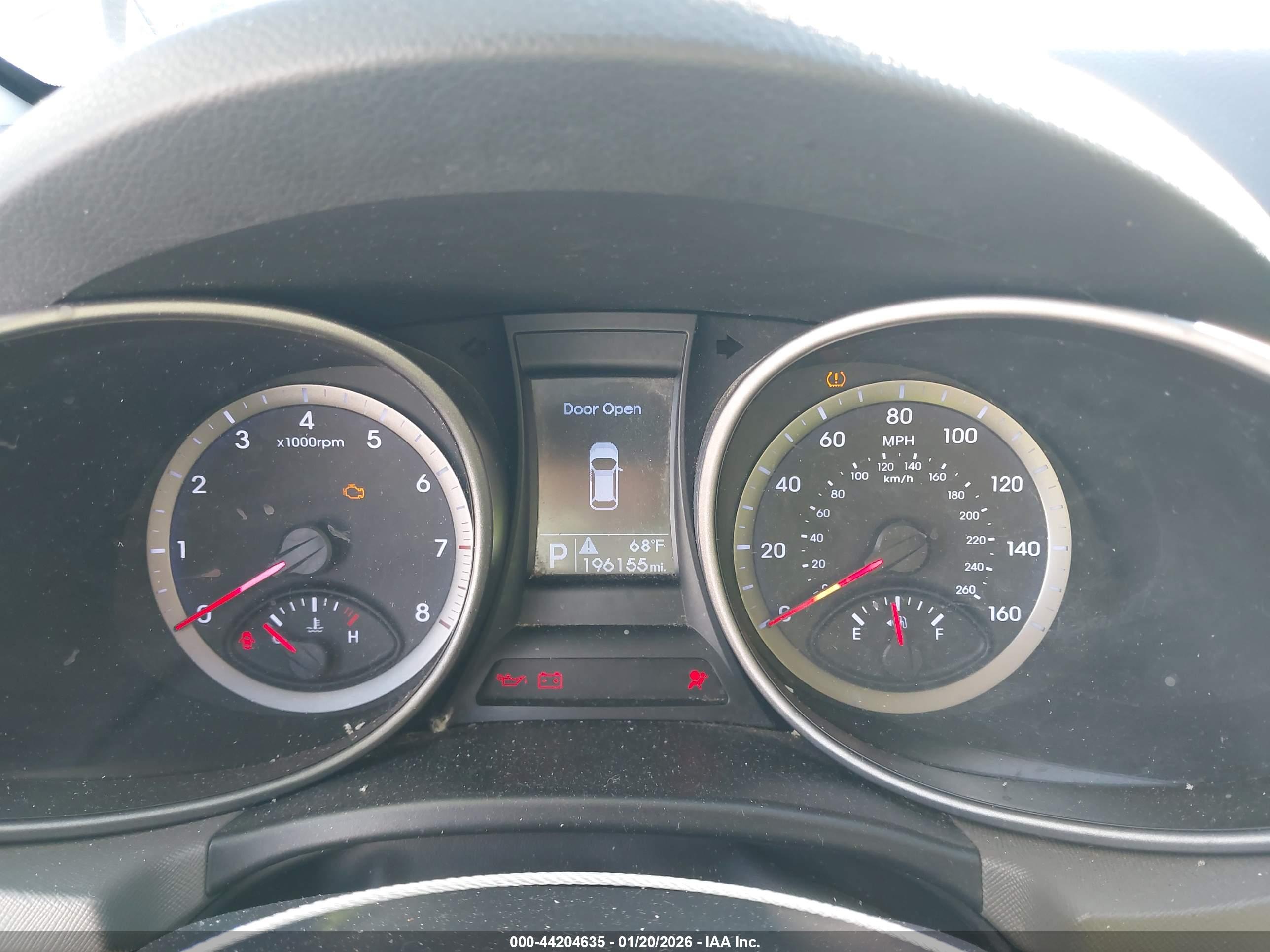 HYUNDAI SANTA image 7