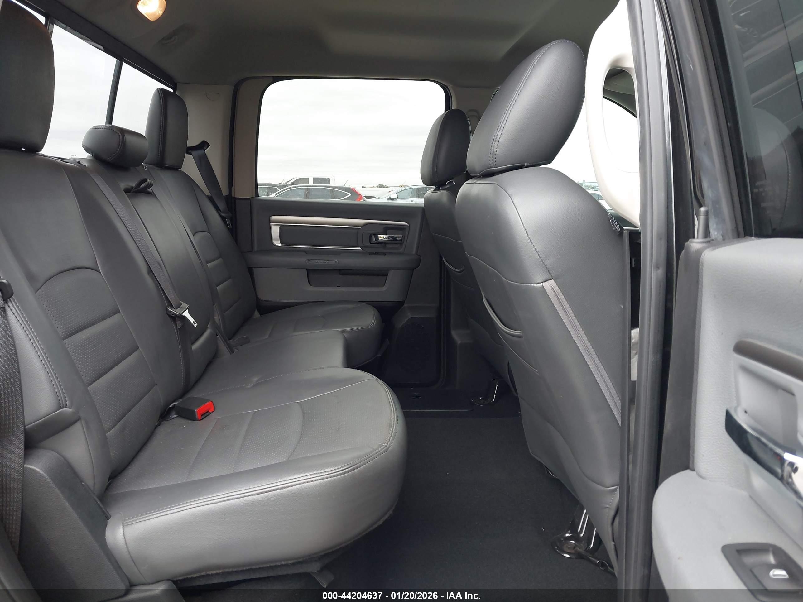RAM 1500 image 8