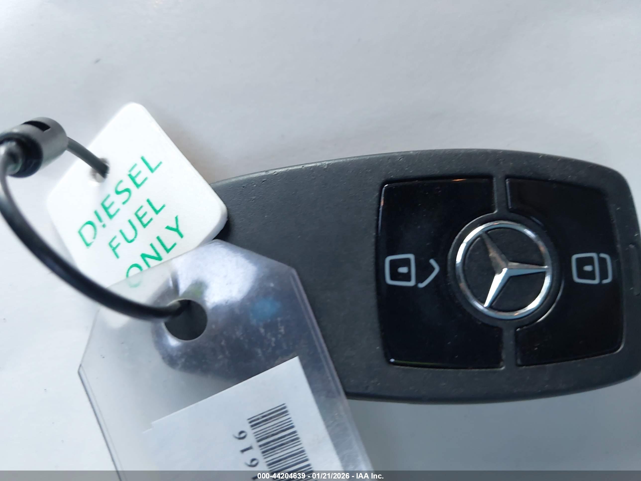 MERCEDES-BENZ SPRINTER image 11