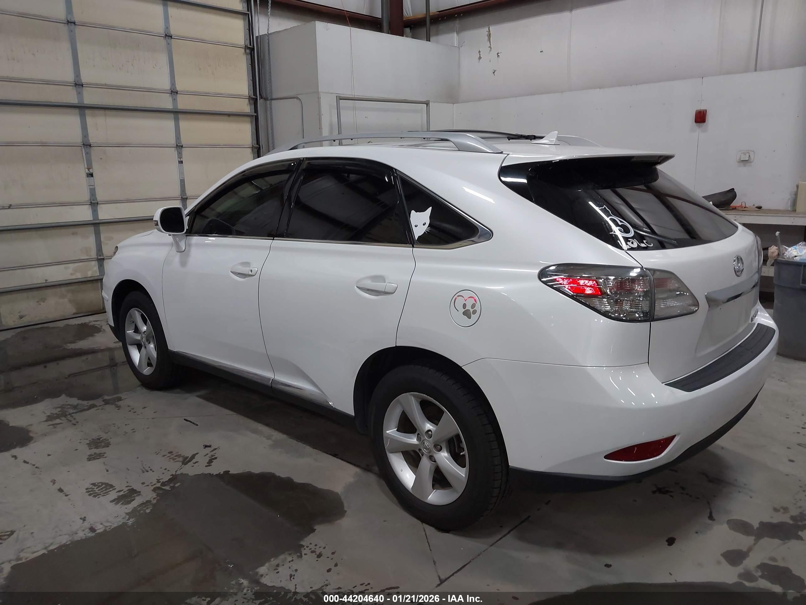 LEXUS RX image 3
