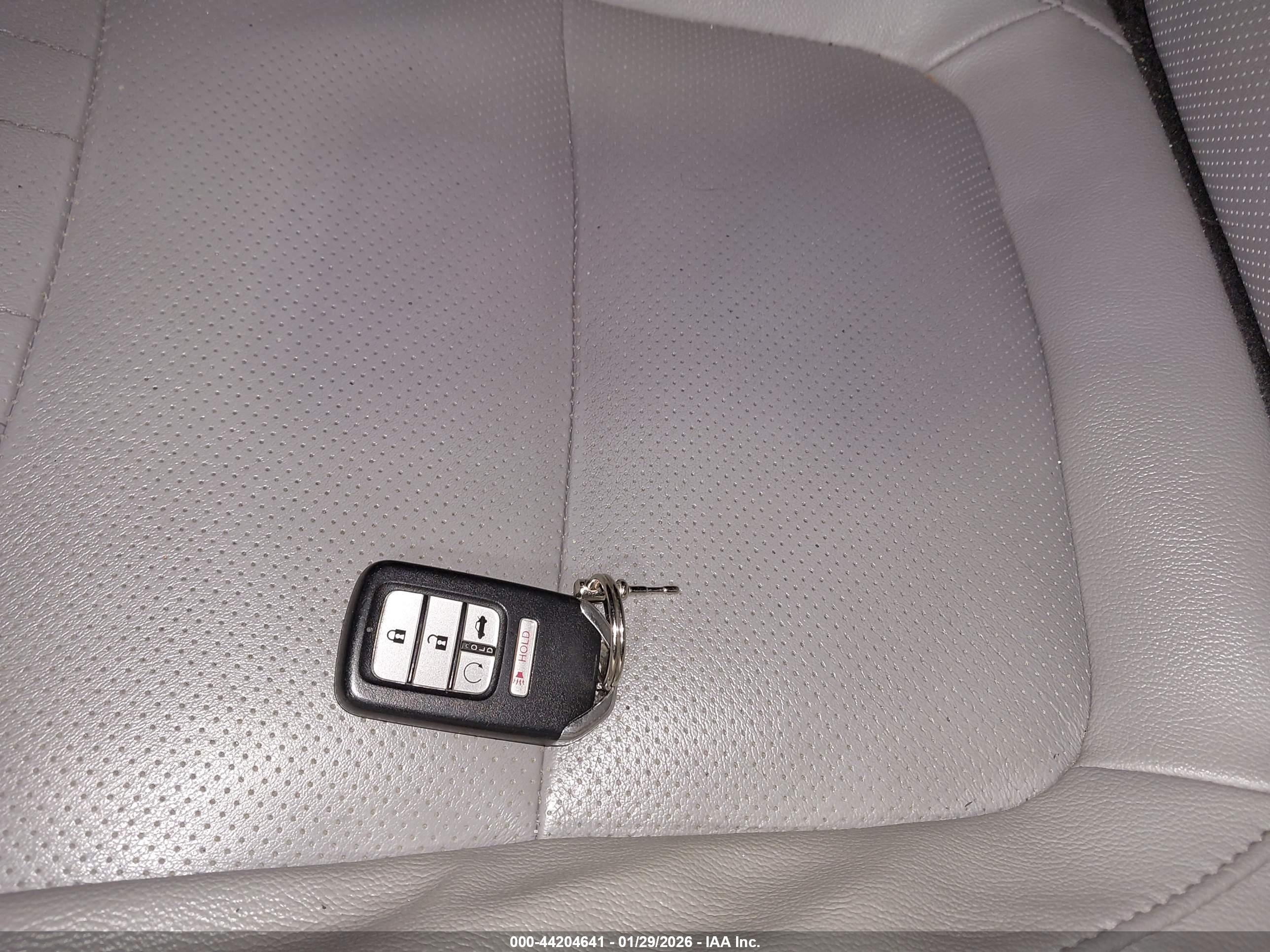 HONDA ACCORD image 11
