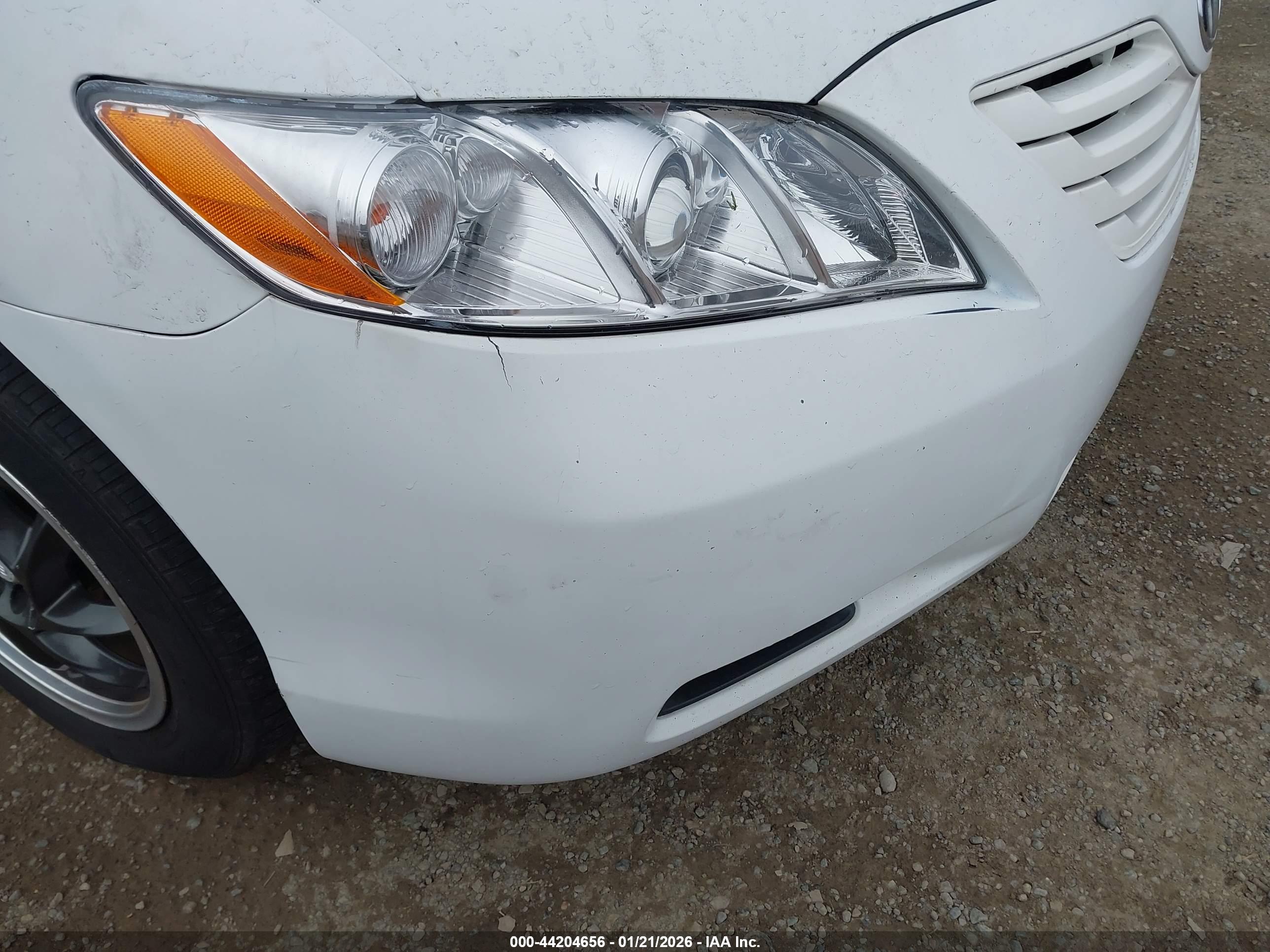 TOYOTA CAMRY image 6