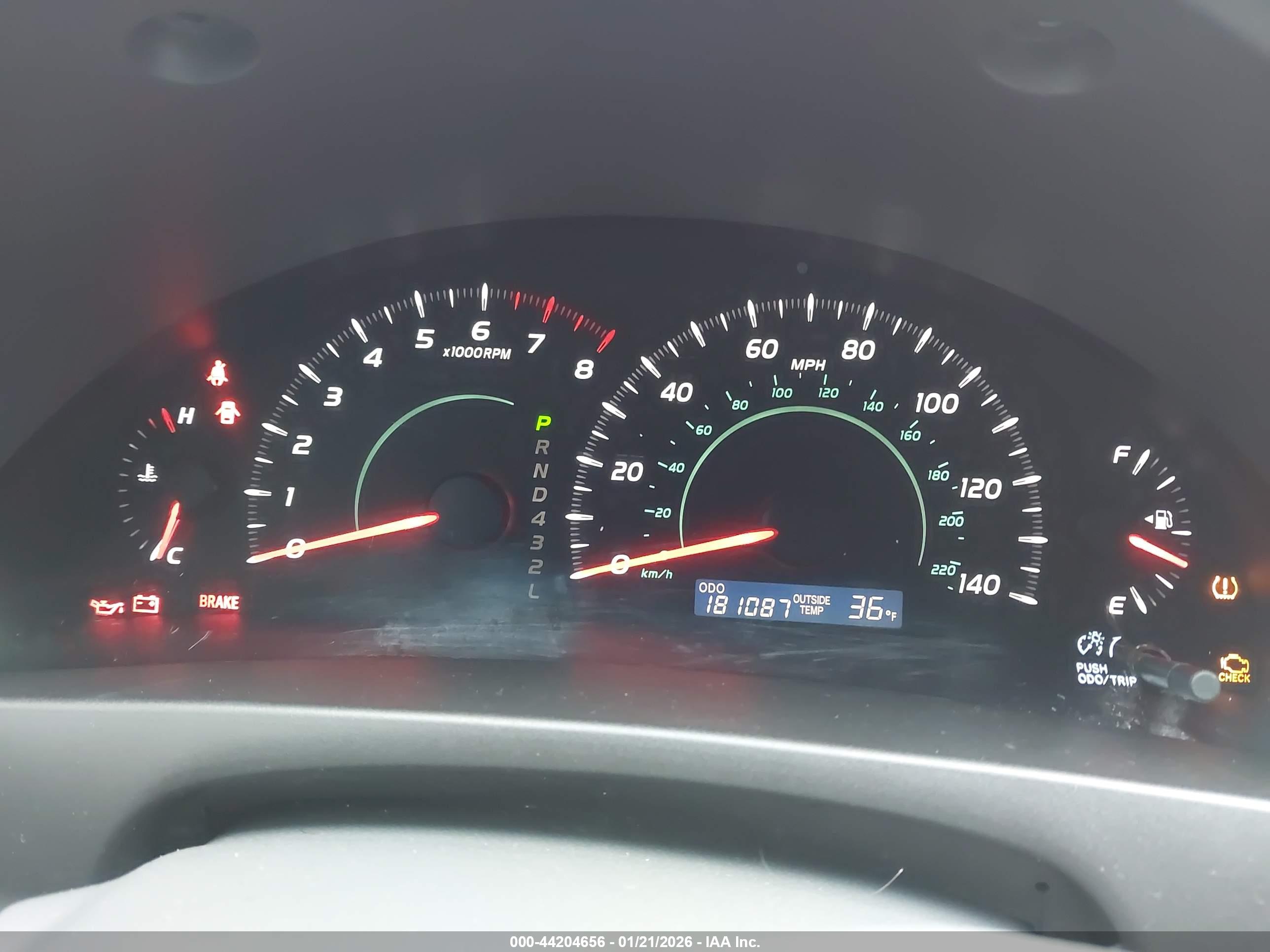 TOYOTA CAMRY image 7