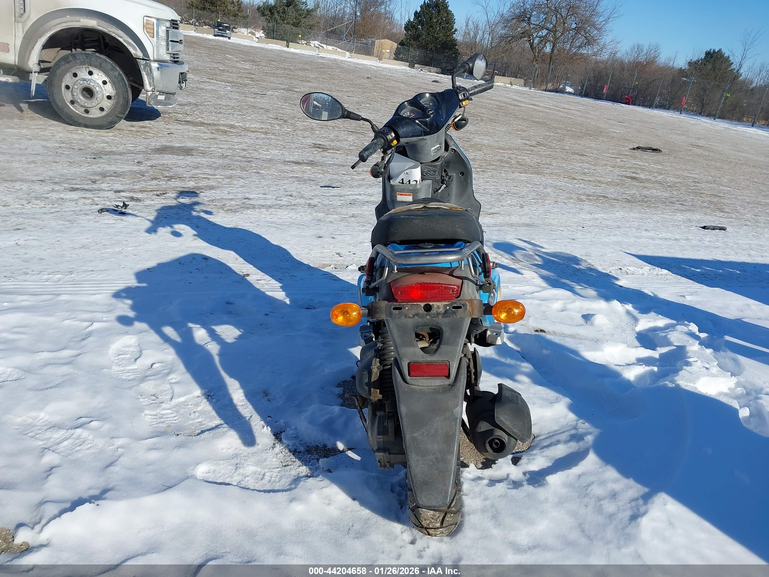 GENUINE SCOOTER image 6
