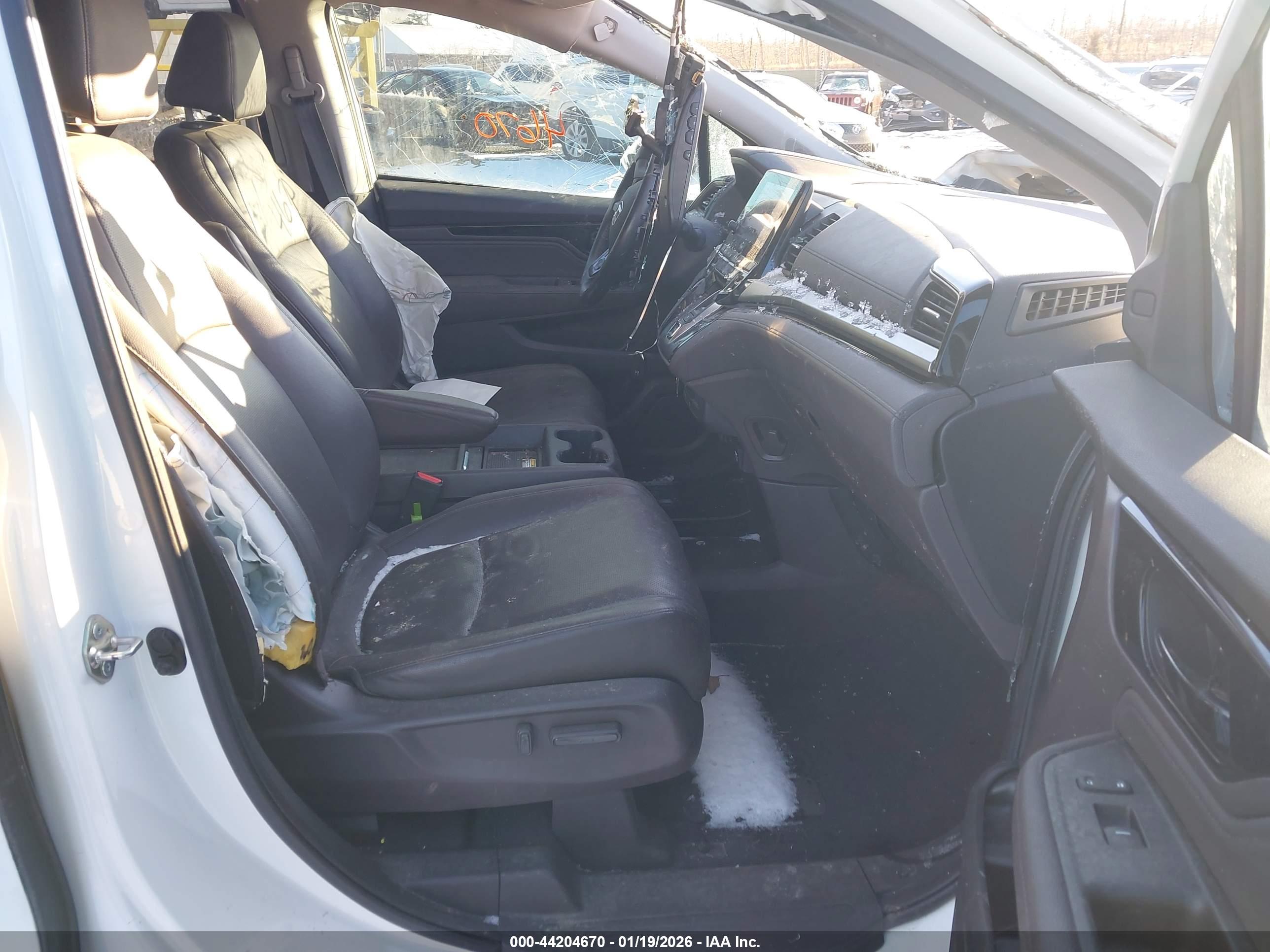 HONDA ODYSSEY image 5