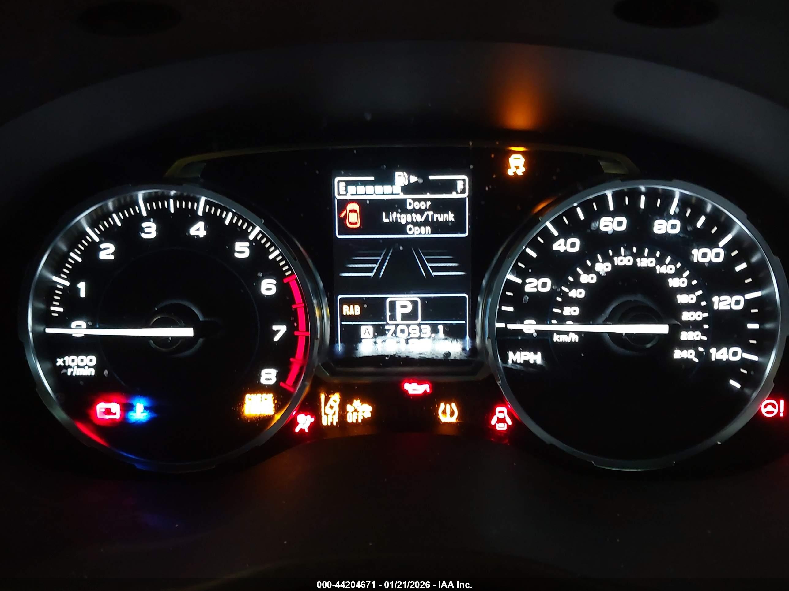 SUBARU FORESTER image 7
