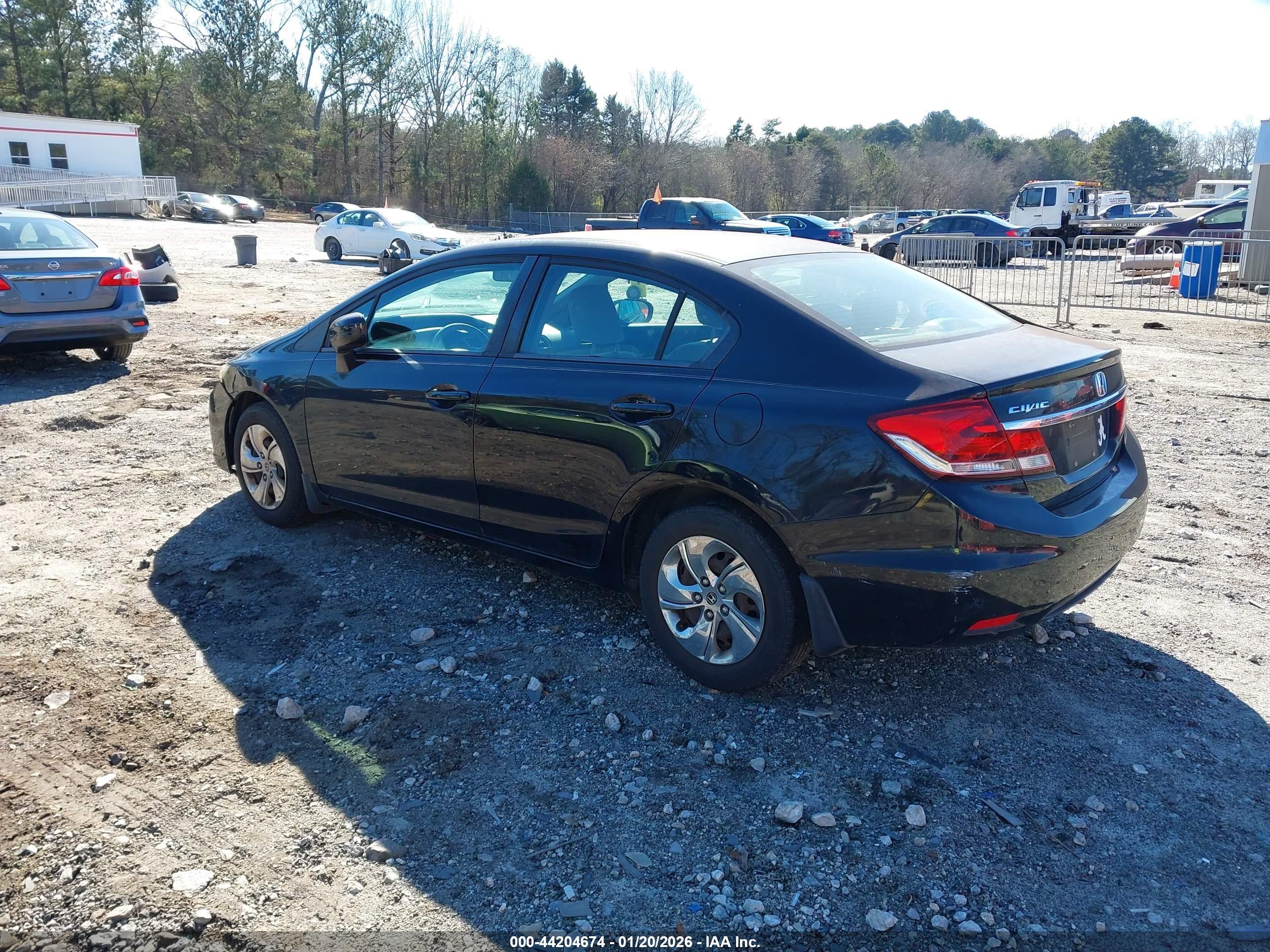HONDA CIVIC image 3