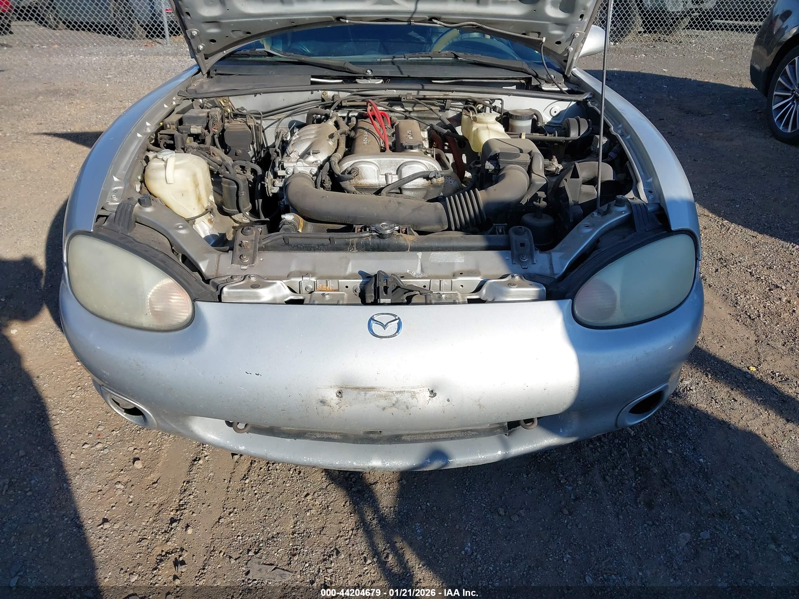 MAZDA MX-5 image 6