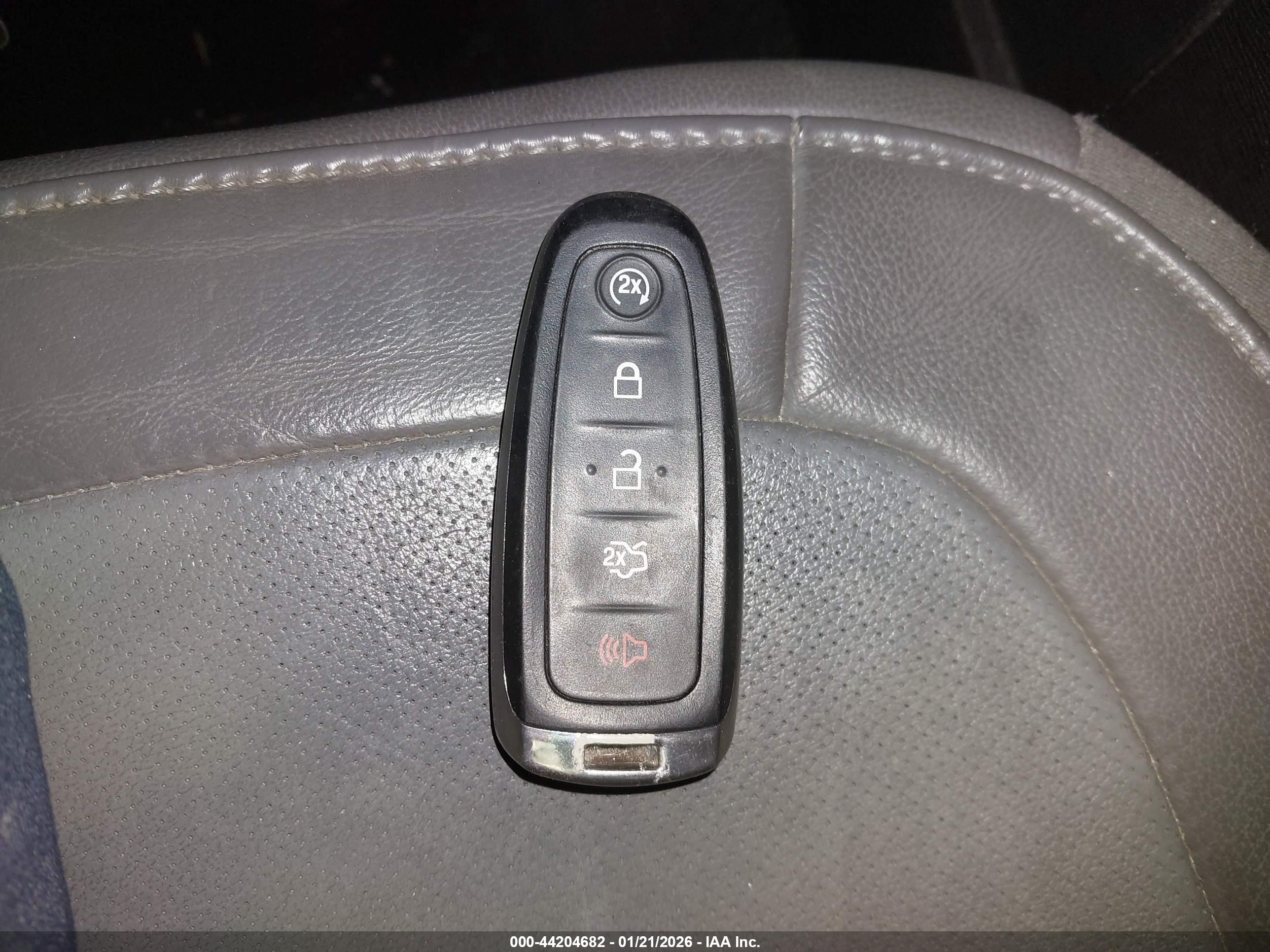 FORD FLEX image 11