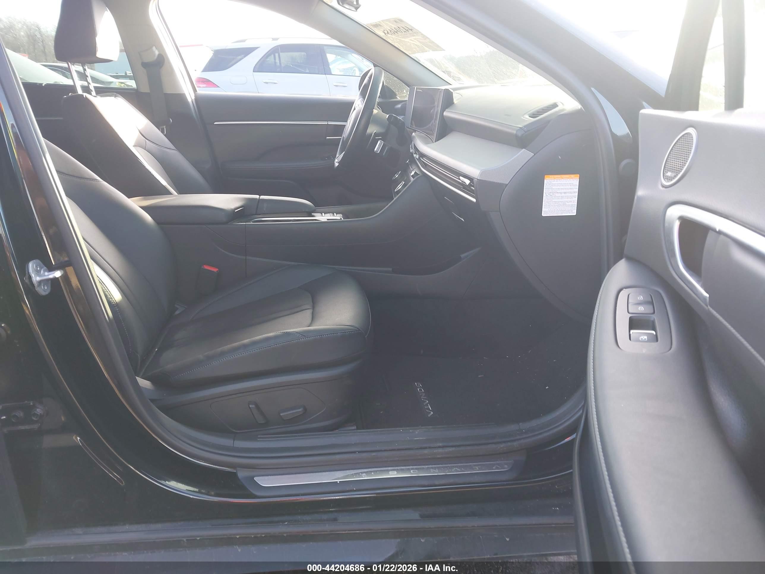 HYUNDAI SONATA image 5