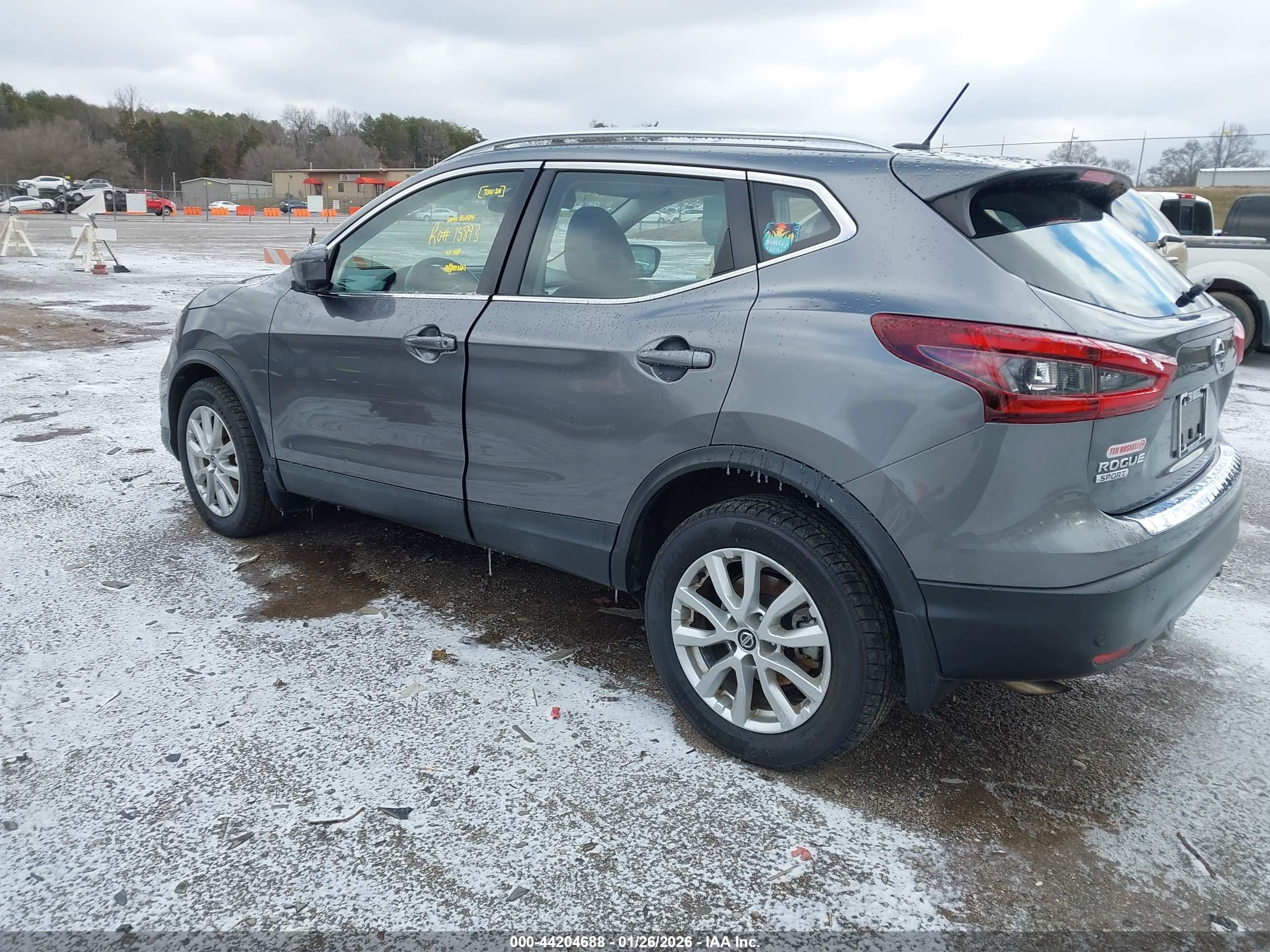 NISSAN ROGUE image 3