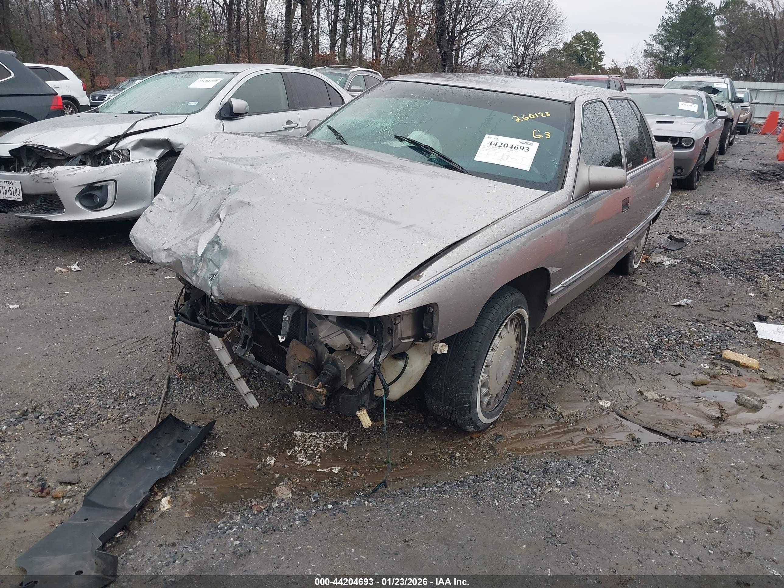 CADILLAC DEVILLE image 2