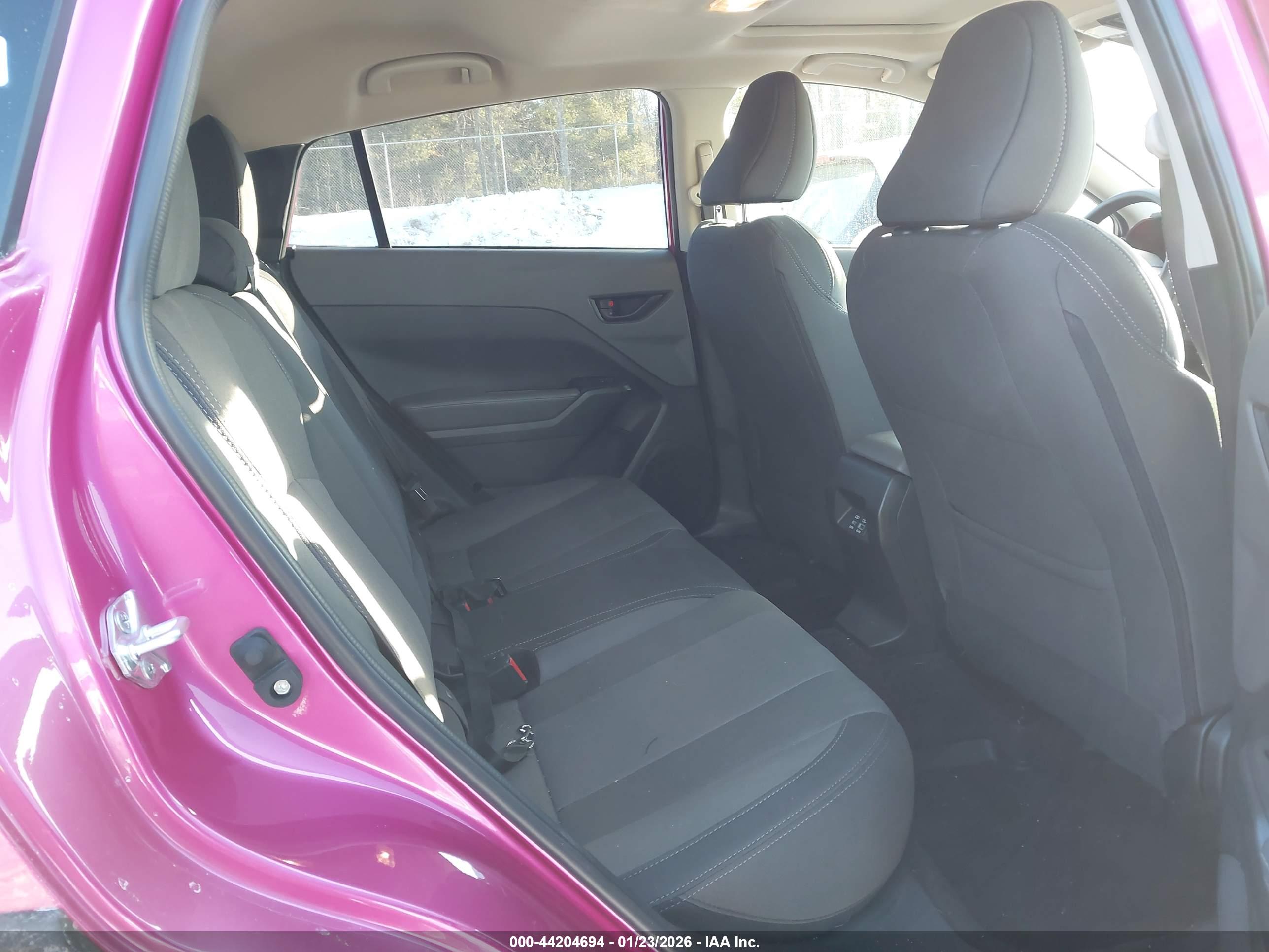 SUBARU CROSSTREK image 8