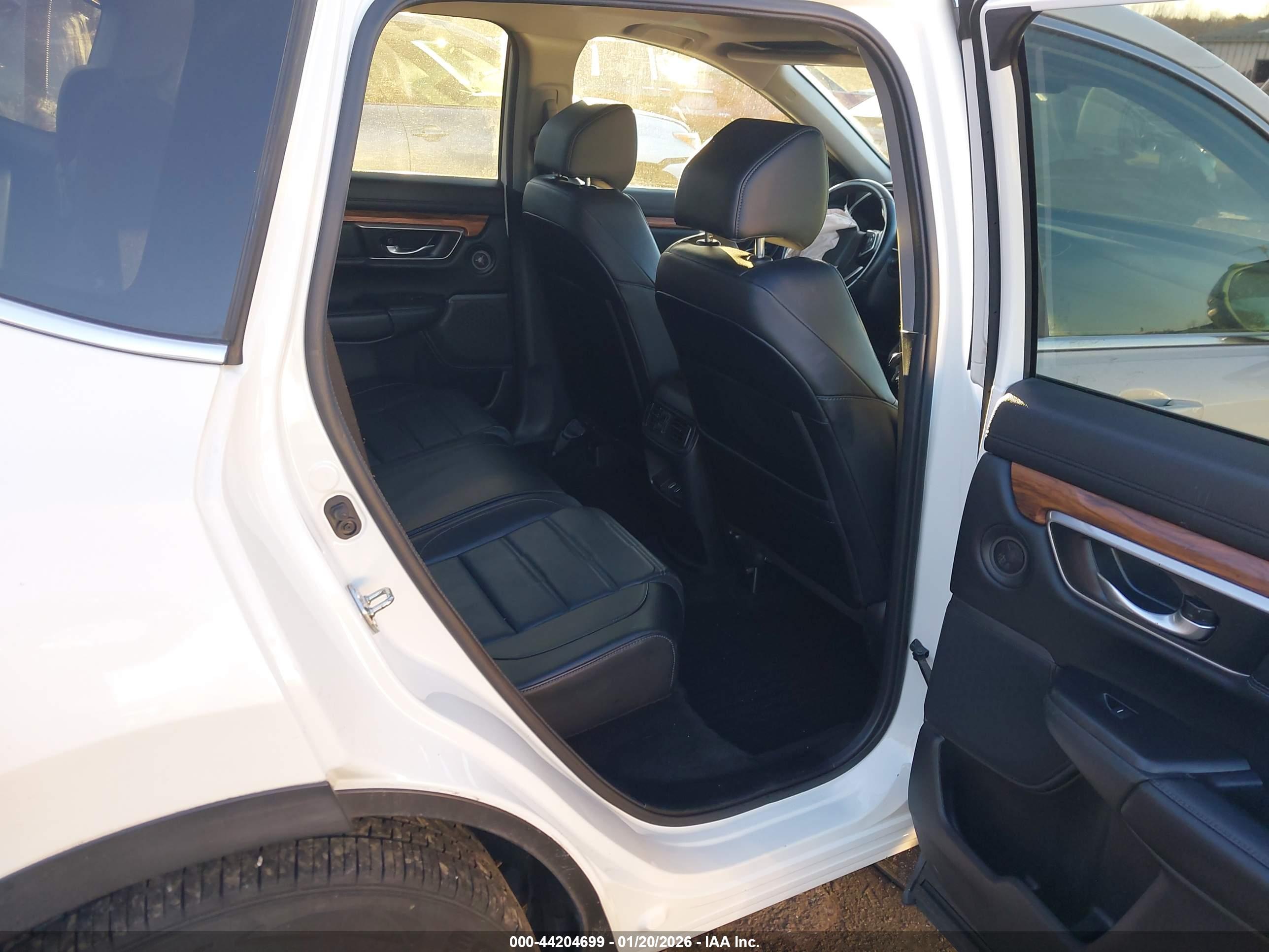 HONDA CR-V image 8