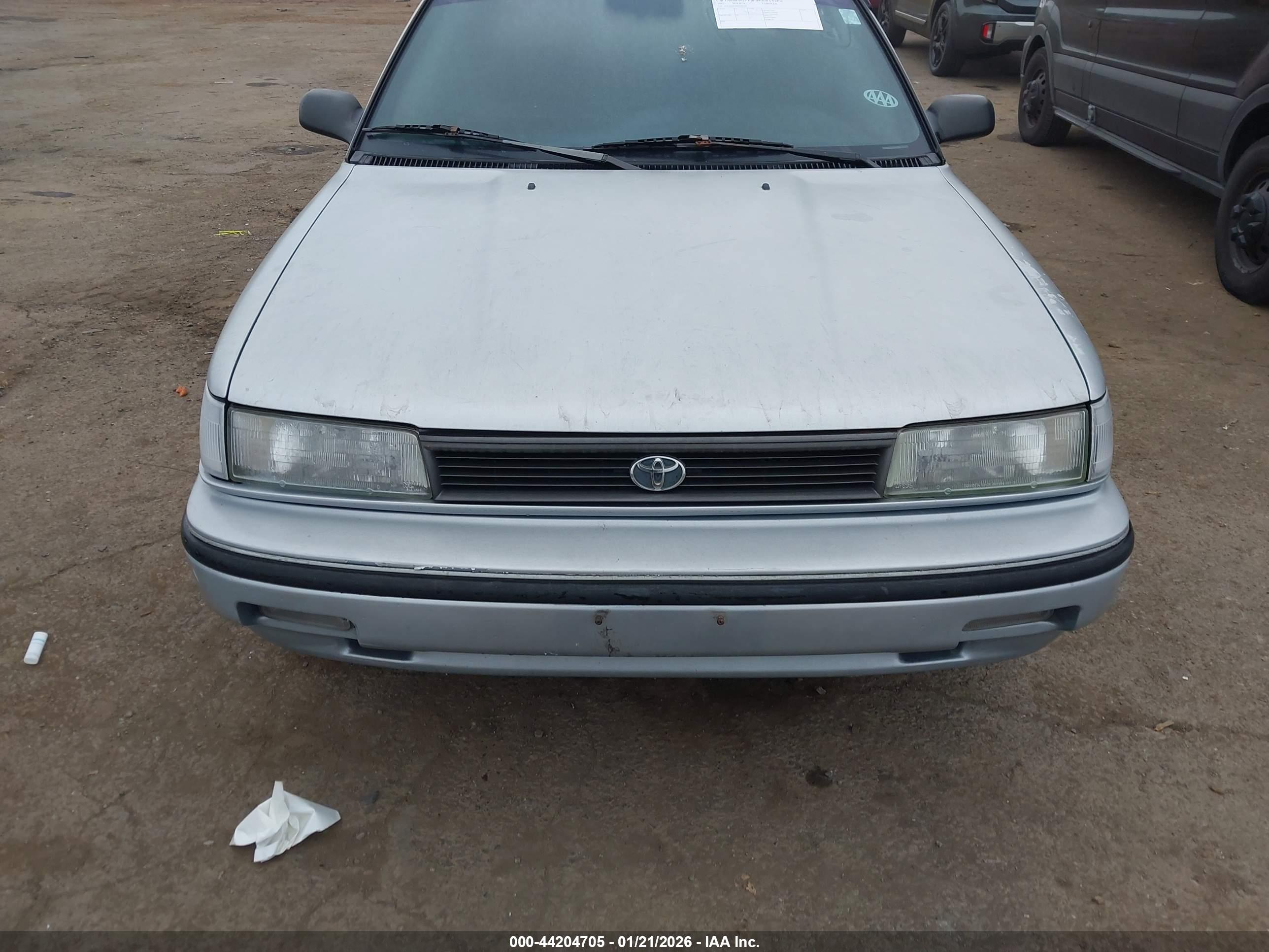 TOYOTA COROLLA image 6