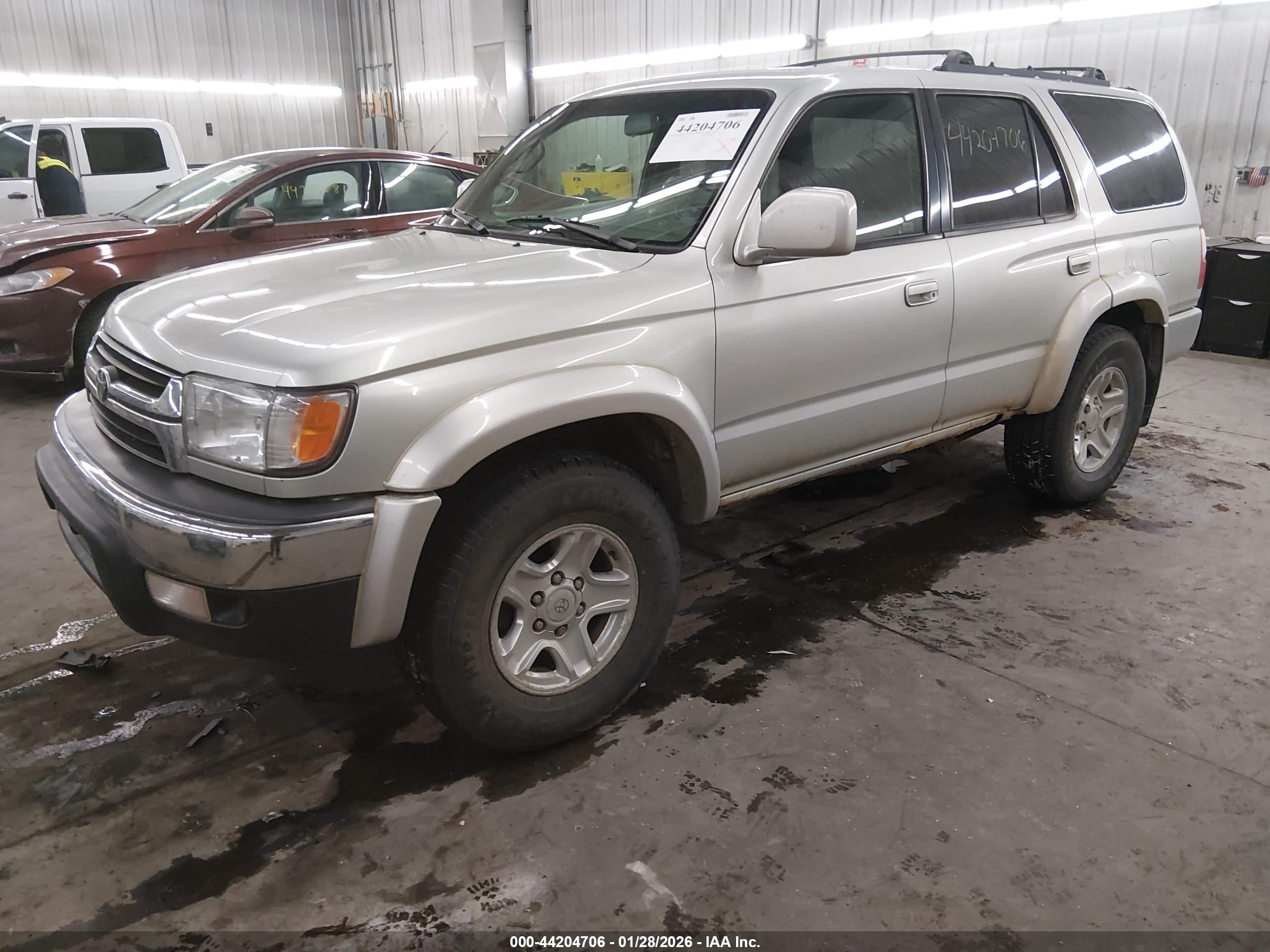 TOYOTA 4RUNNER image 2