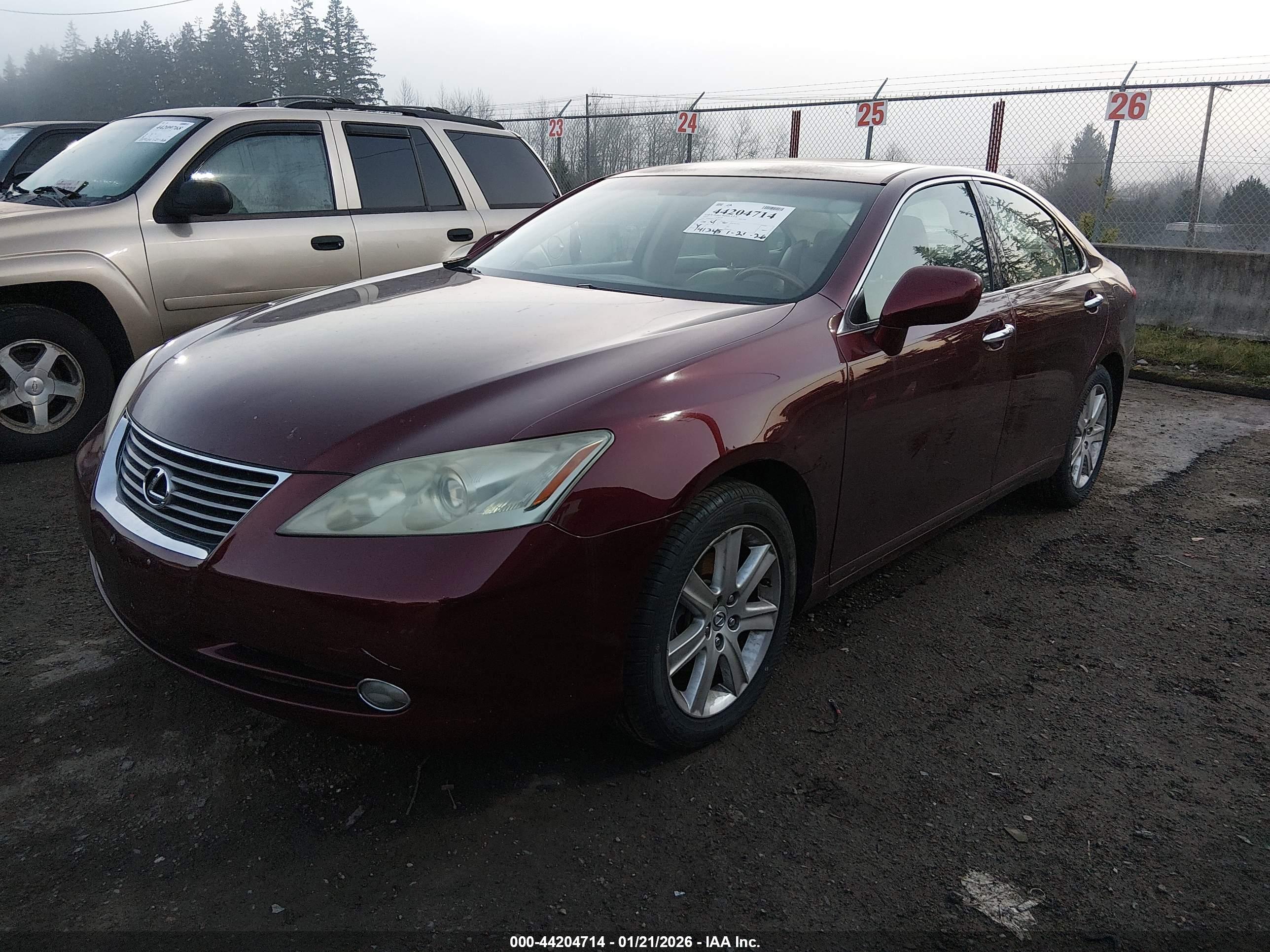 LEXUS ES image 2