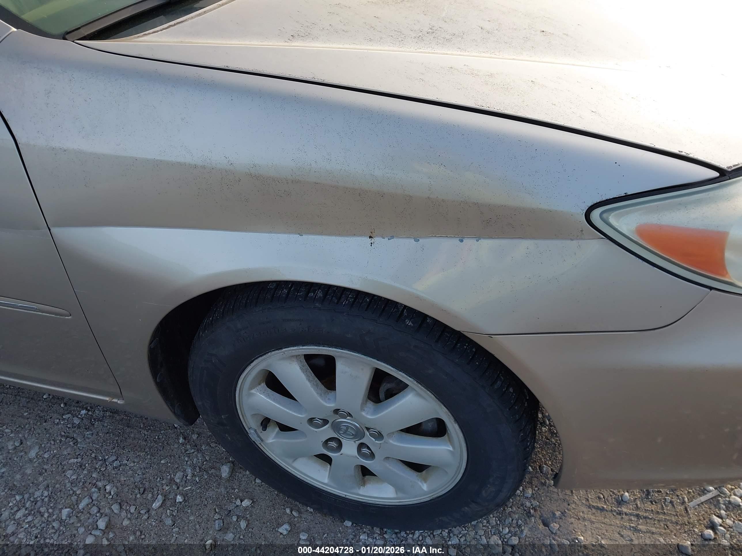 TOYOTA CAMRY image 6