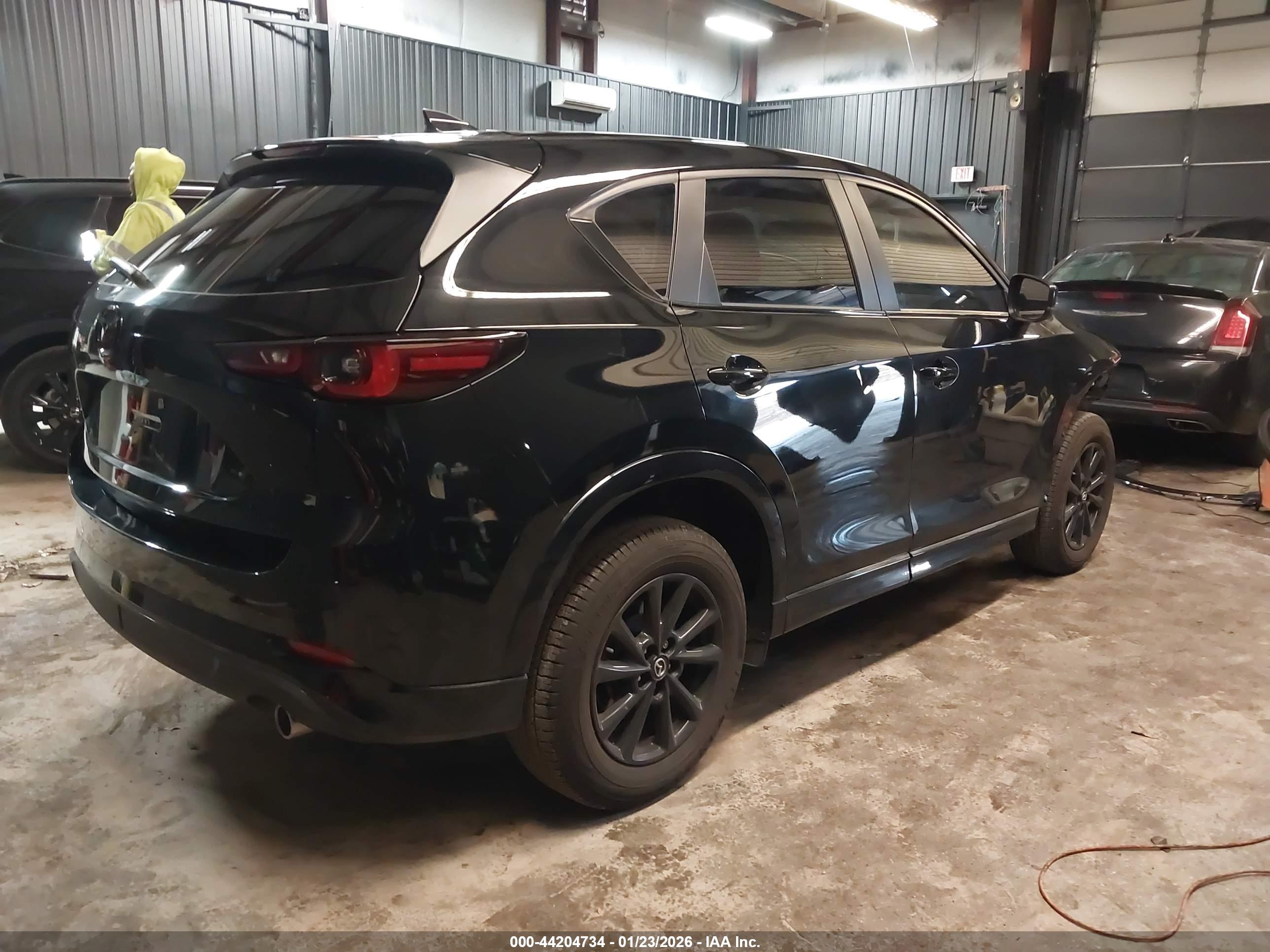 MAZDA CX-5 image 4
