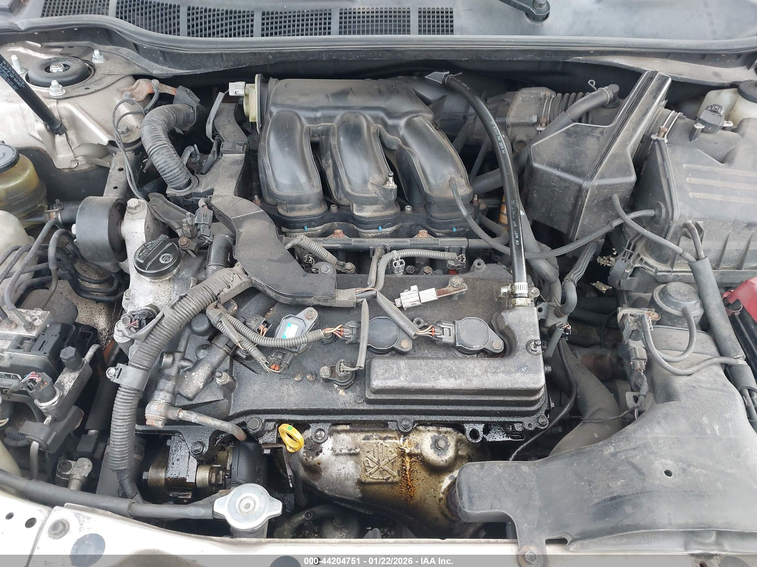 TOYOTA CAMRY image 10