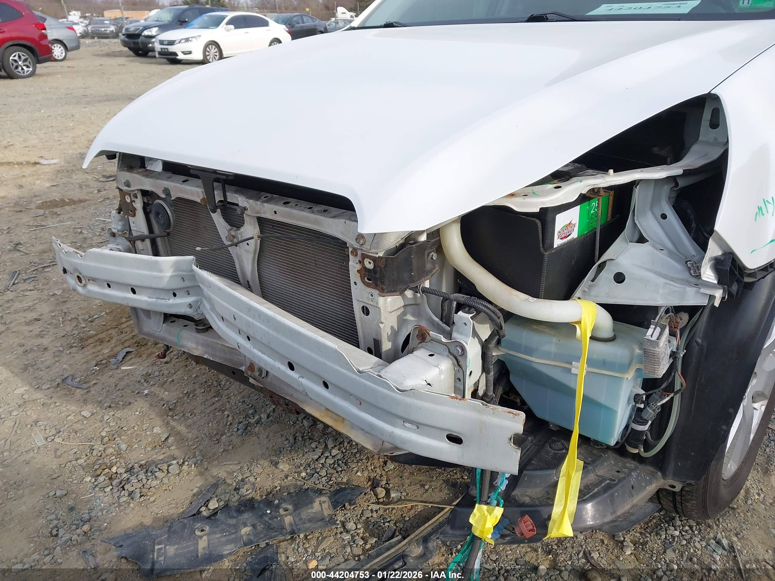 SUBARU OUTBACK image 6