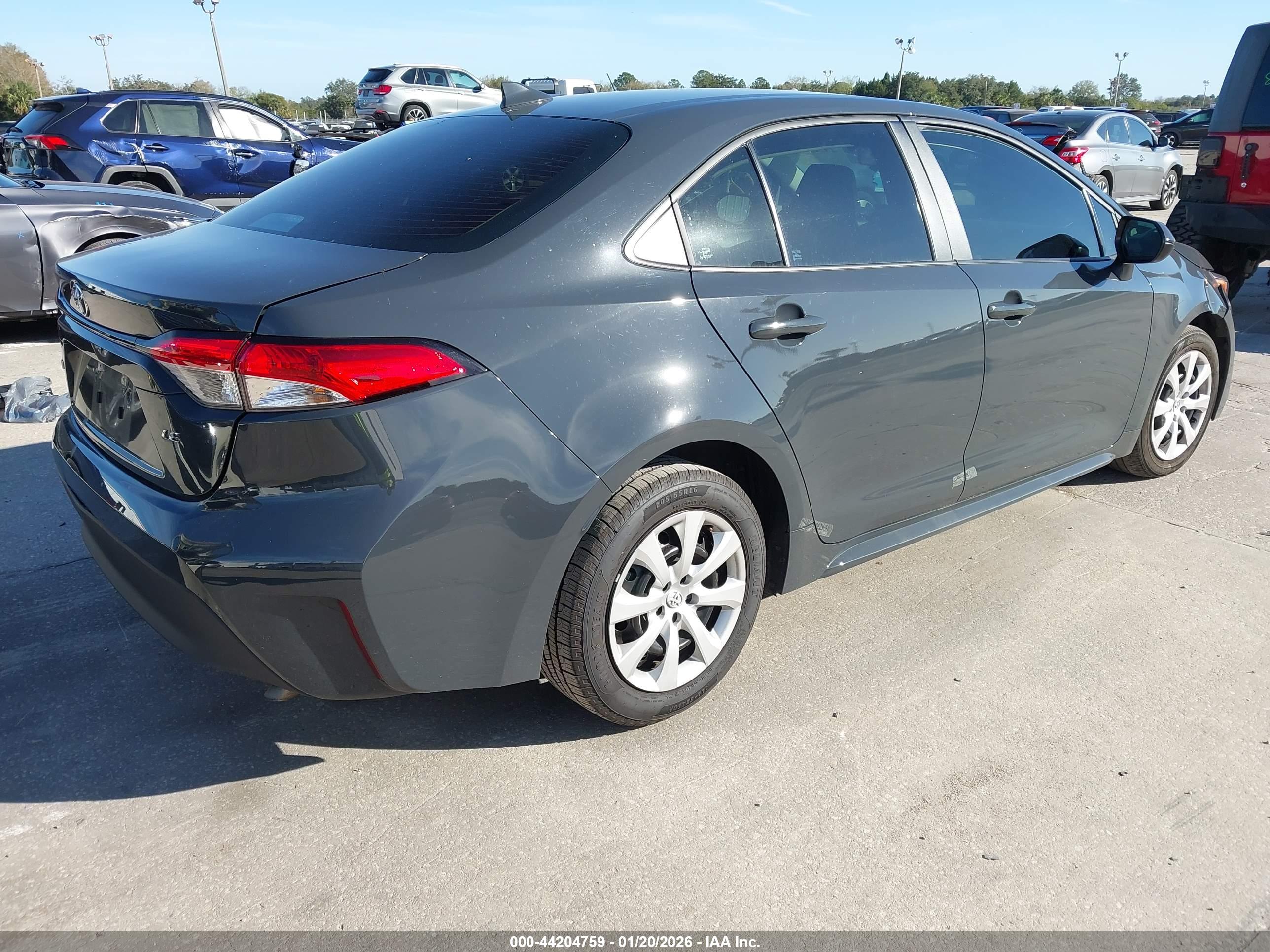 TOYOTA COROLLA image 4
