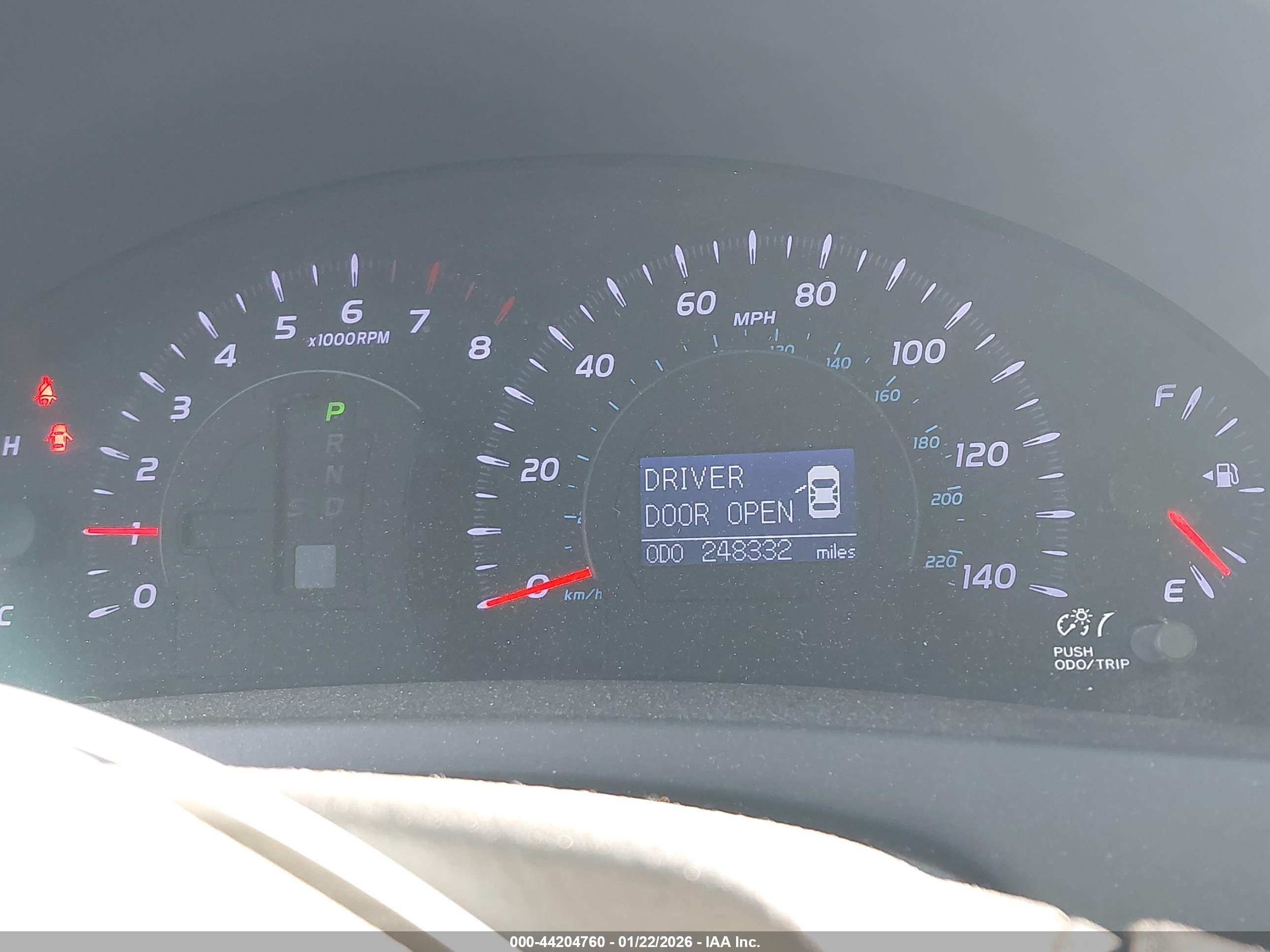 TOYOTA CAMRY image 7