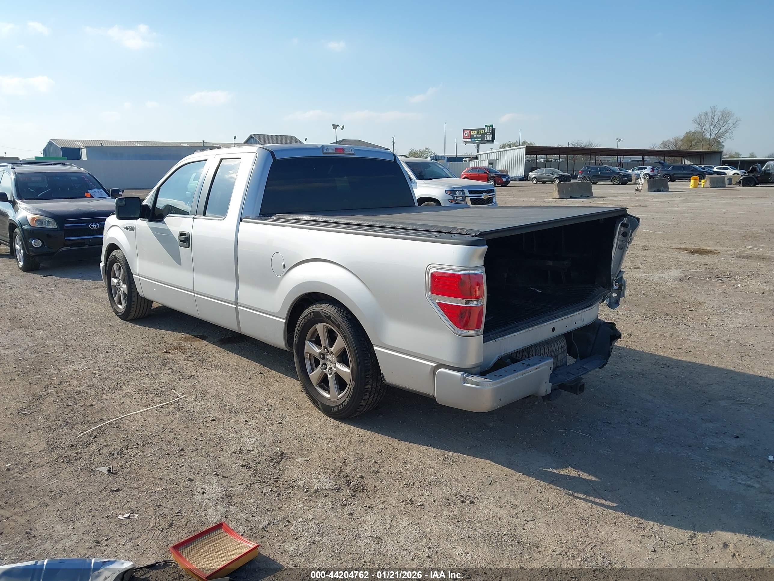 FORD F-150 image 3