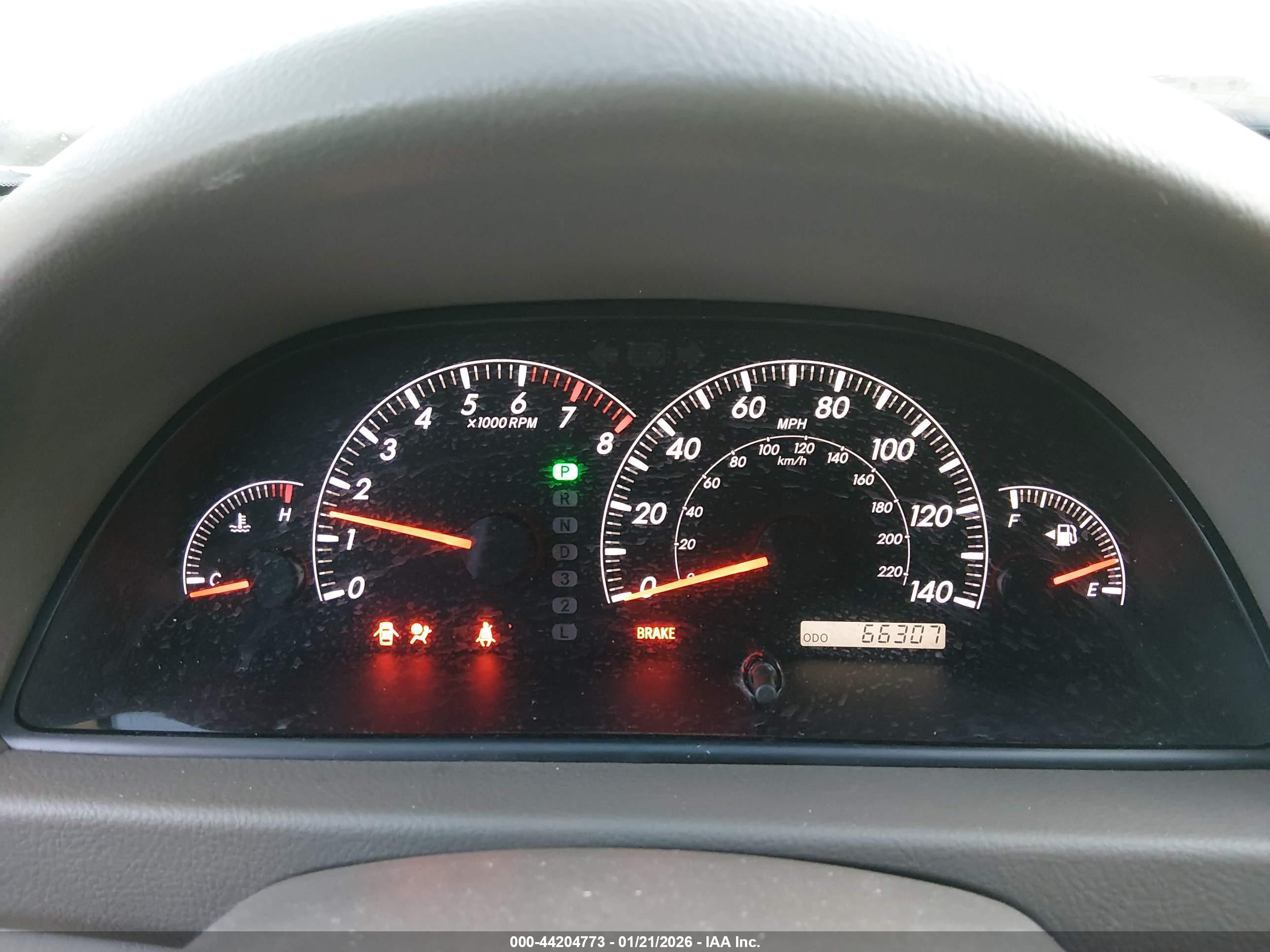 TOYOTA CAMRY image 7