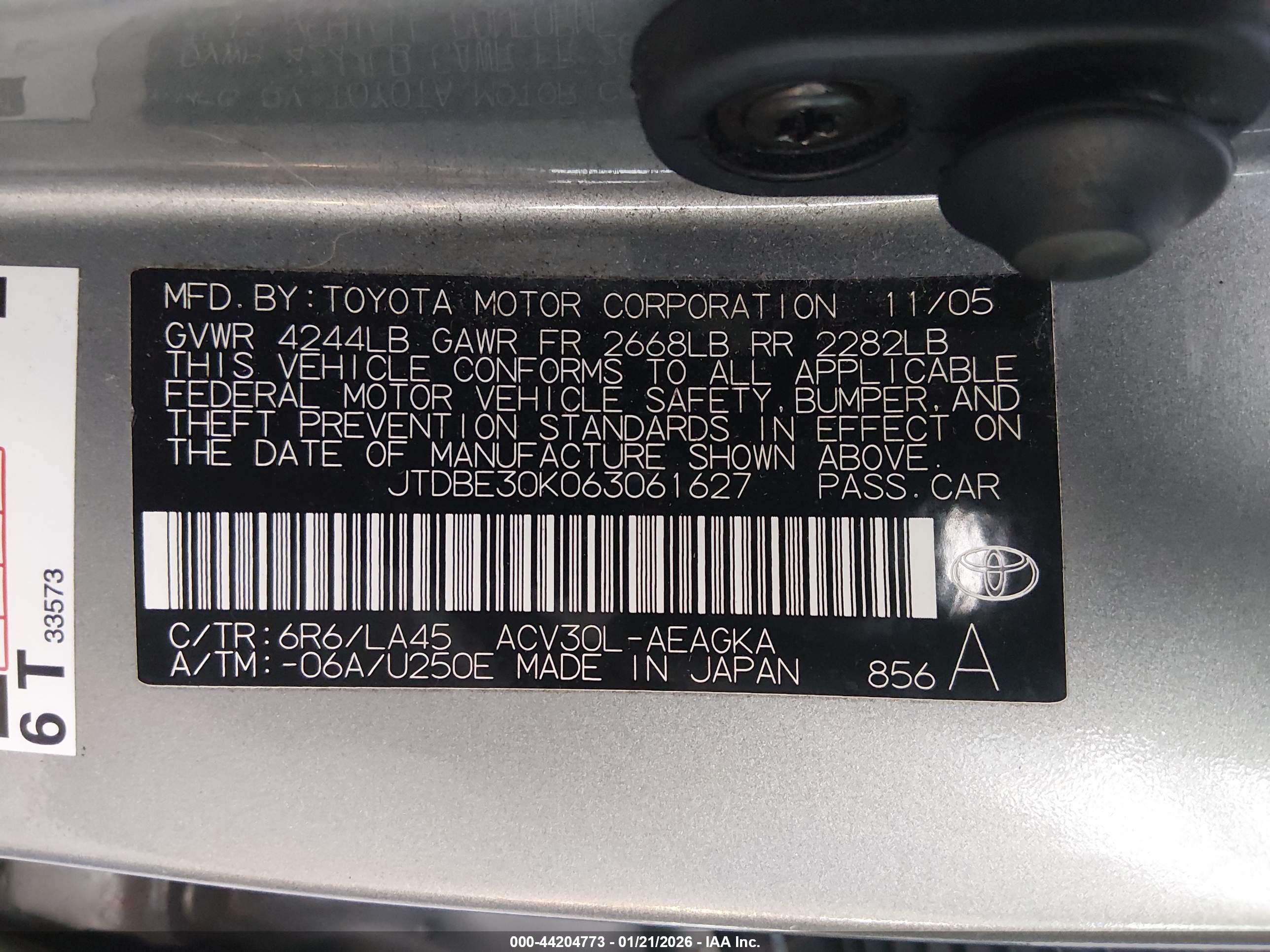 TOYOTA CAMRY image 9