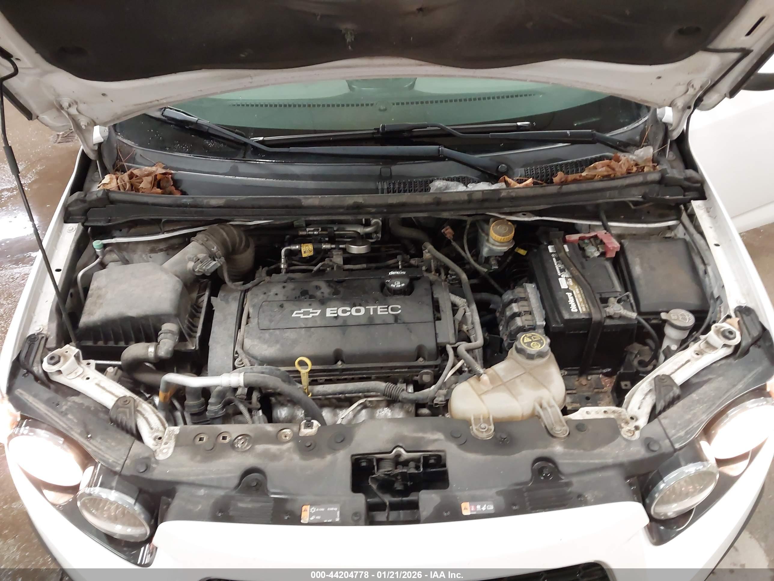 CHEVROLET SONIC image 10