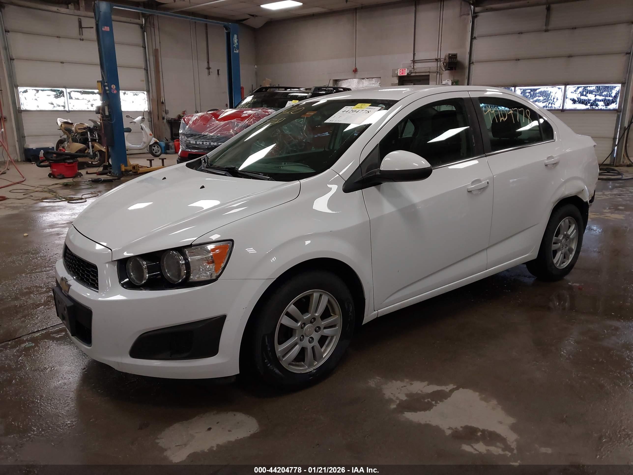 CHEVROLET SONIC image 2